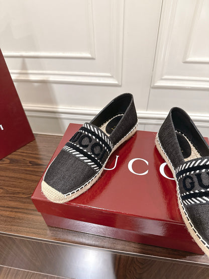 Guc 25fw espadrilles