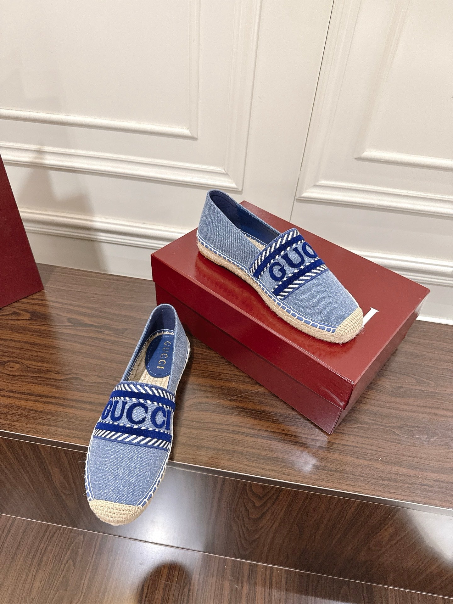 Guc 25fw espadrilles