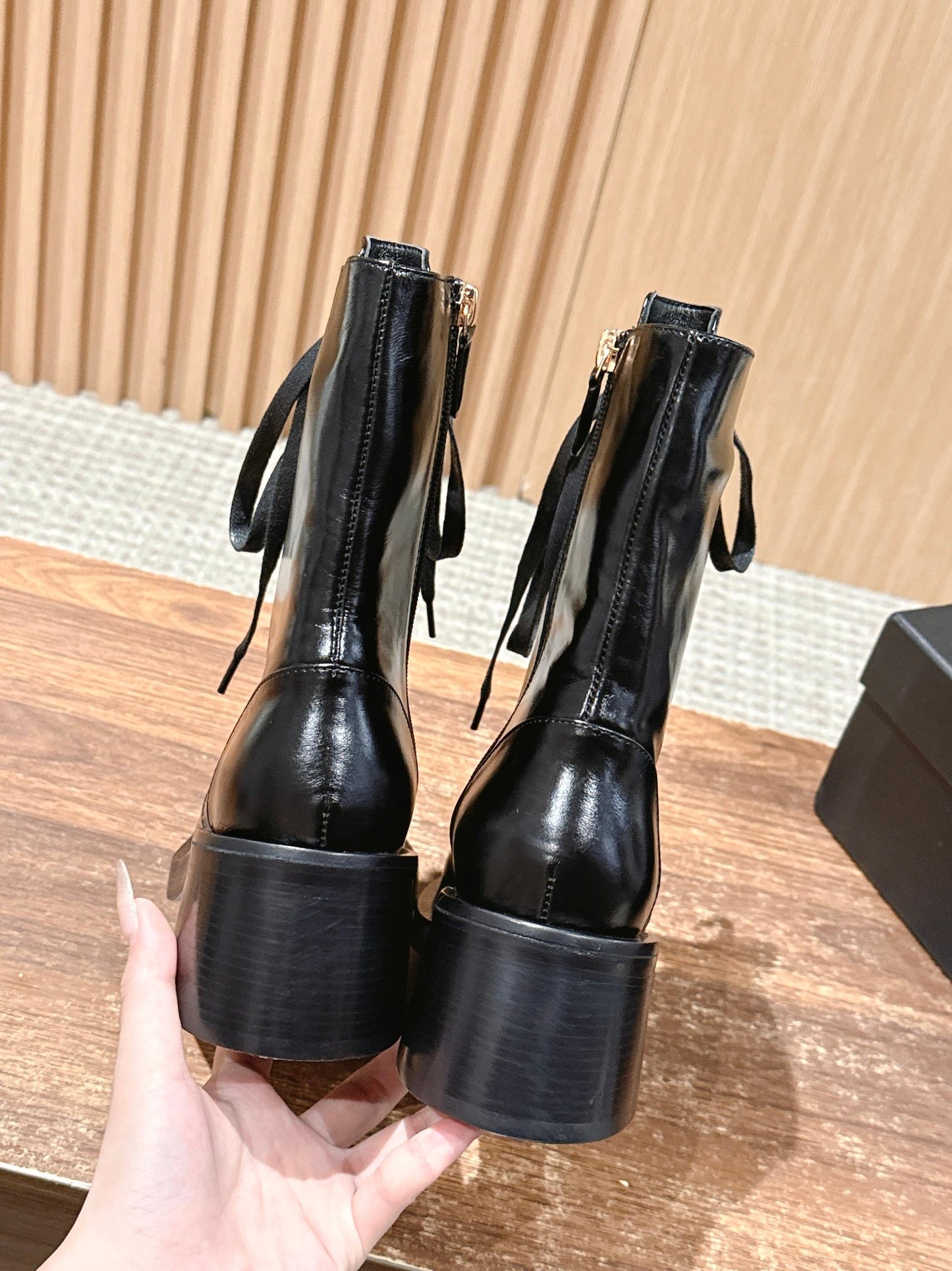 Chan 25fw combat boots