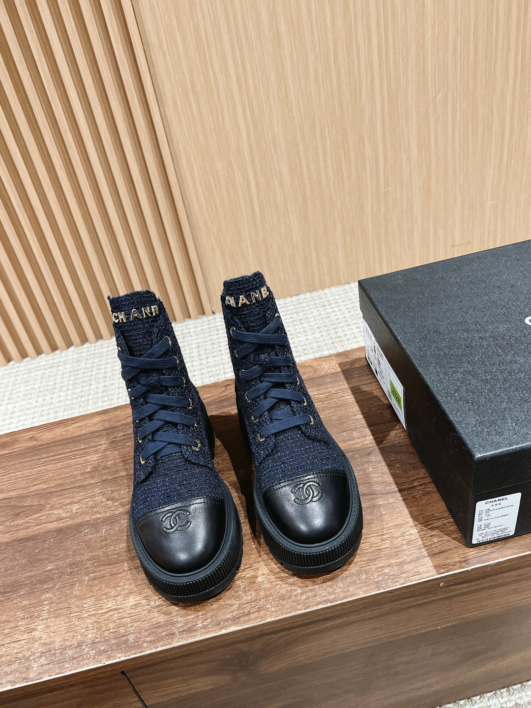 Chan 25fw ankle boots