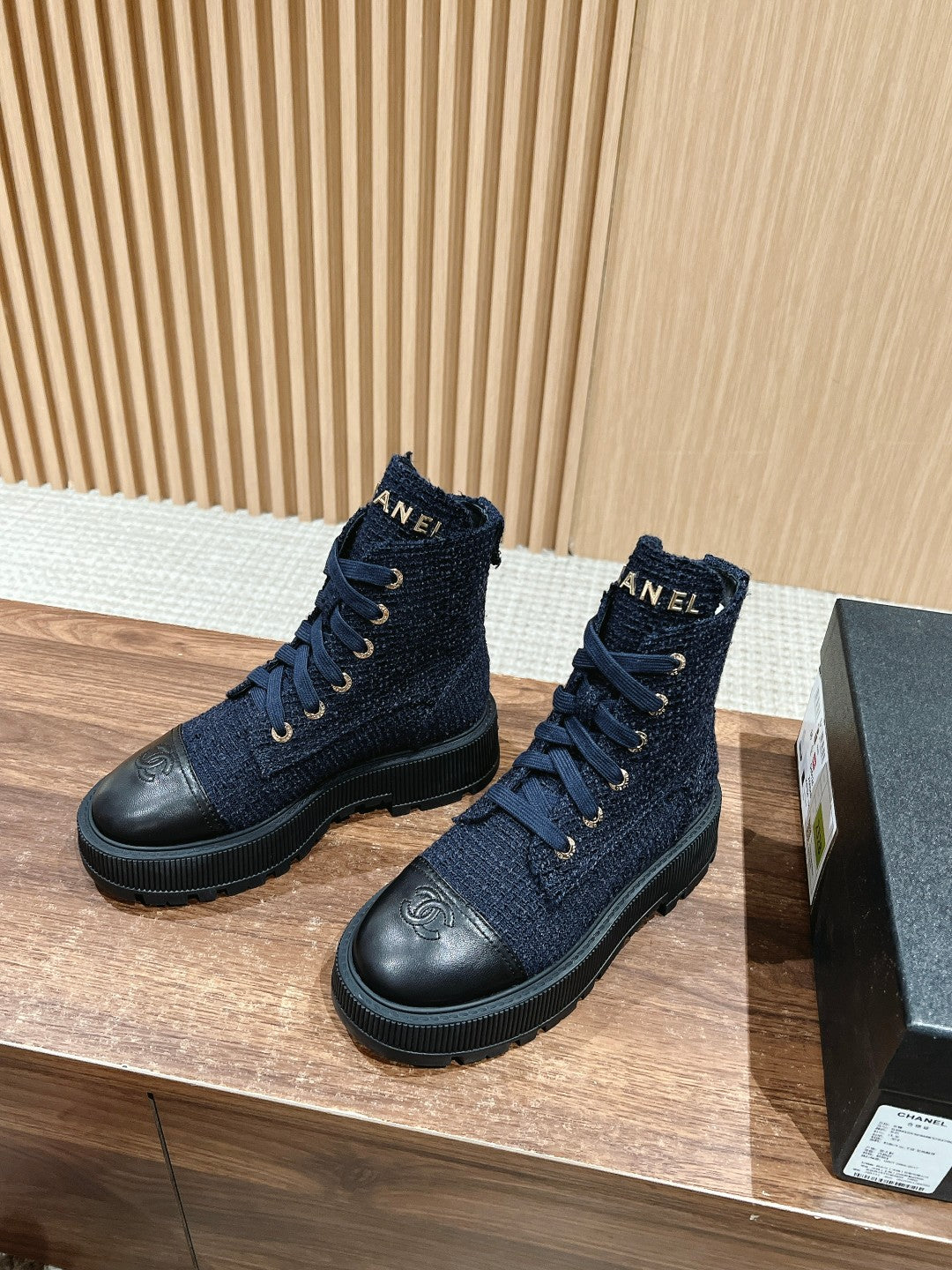 Chan 25fw ankle boots