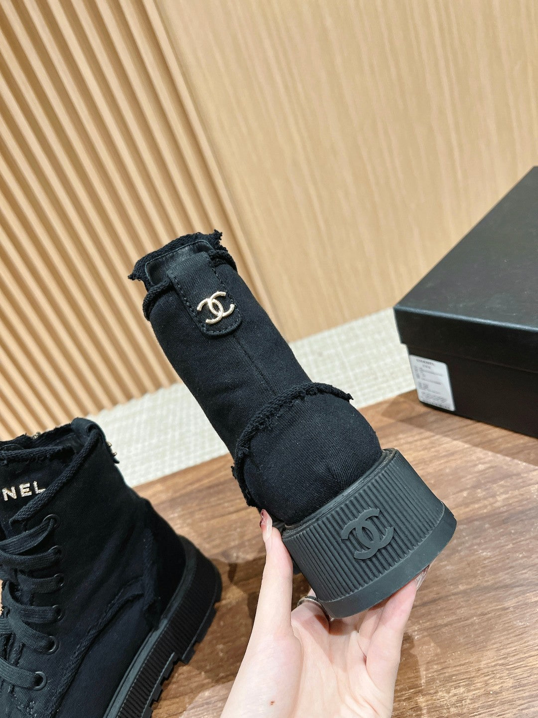 Chan 25fw ankle boots