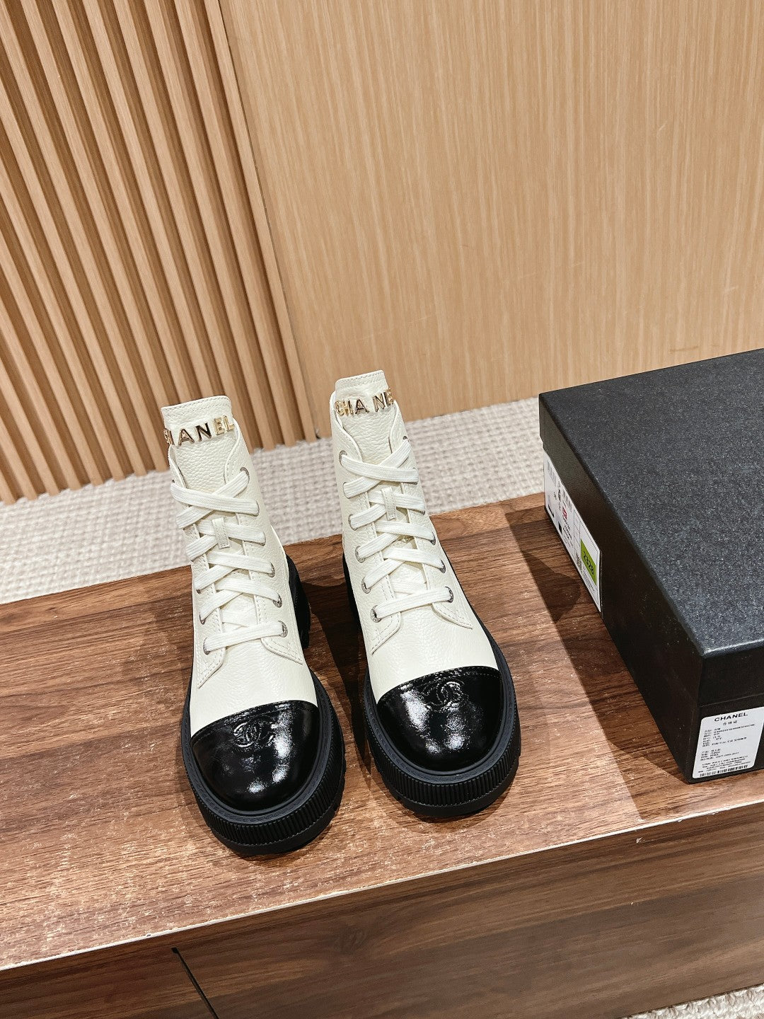 Chan 25fw ankle boots