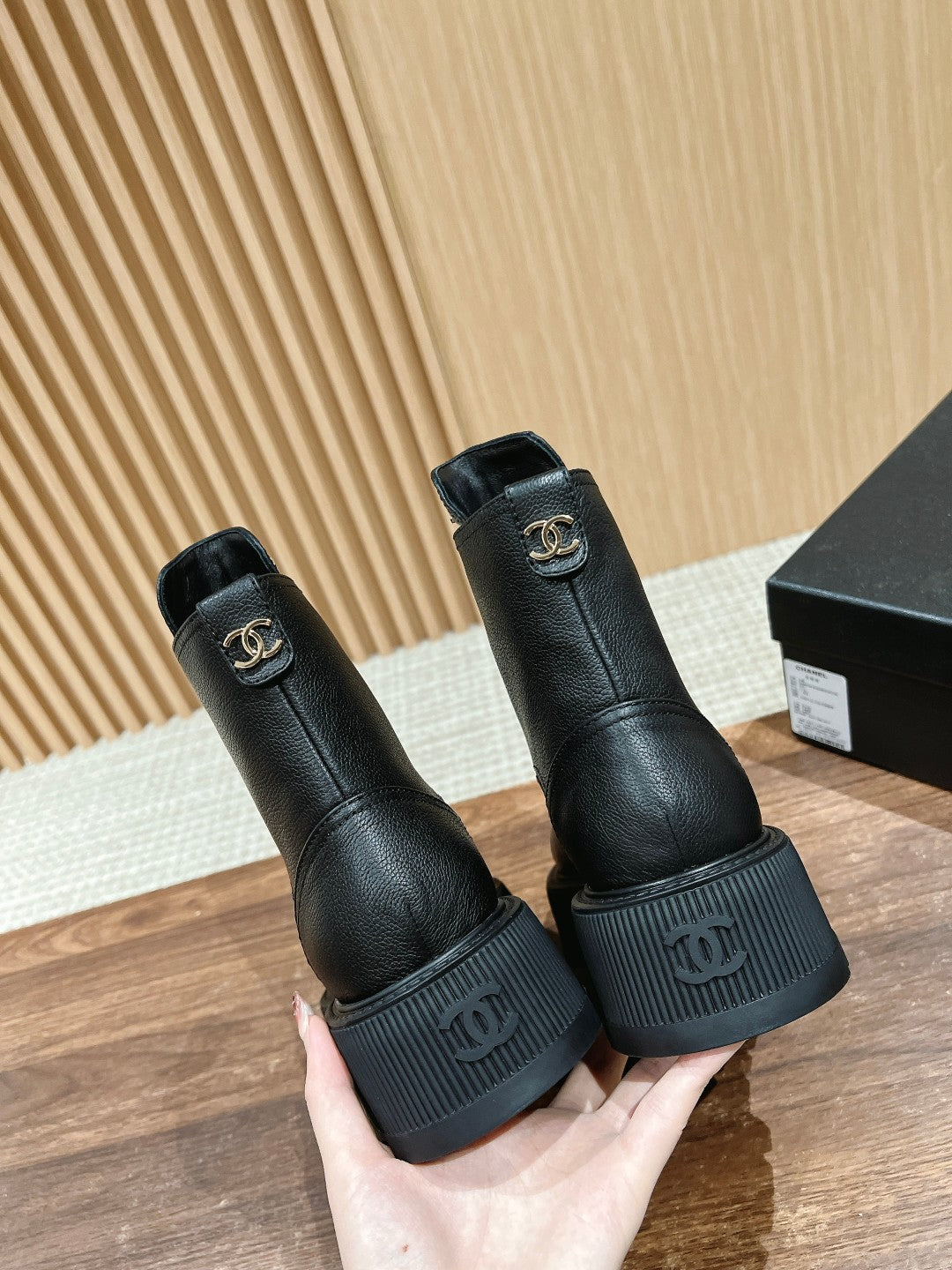 Chan 25fw ankle boots