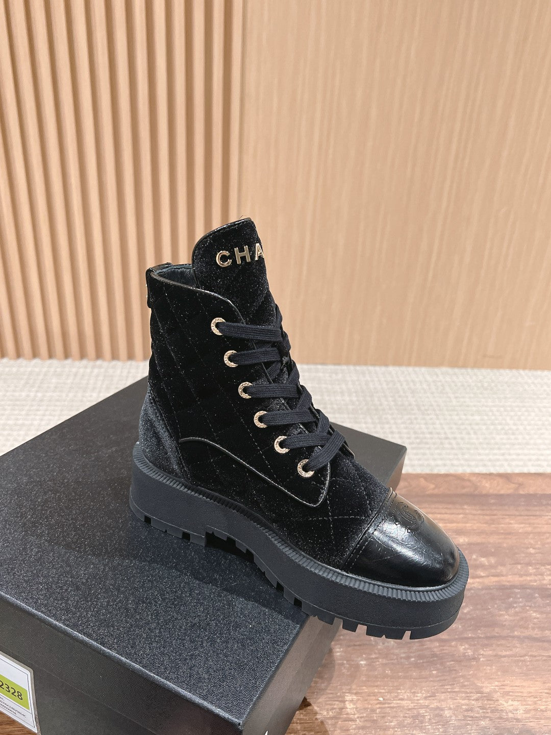 Chan 25fw ankle boots