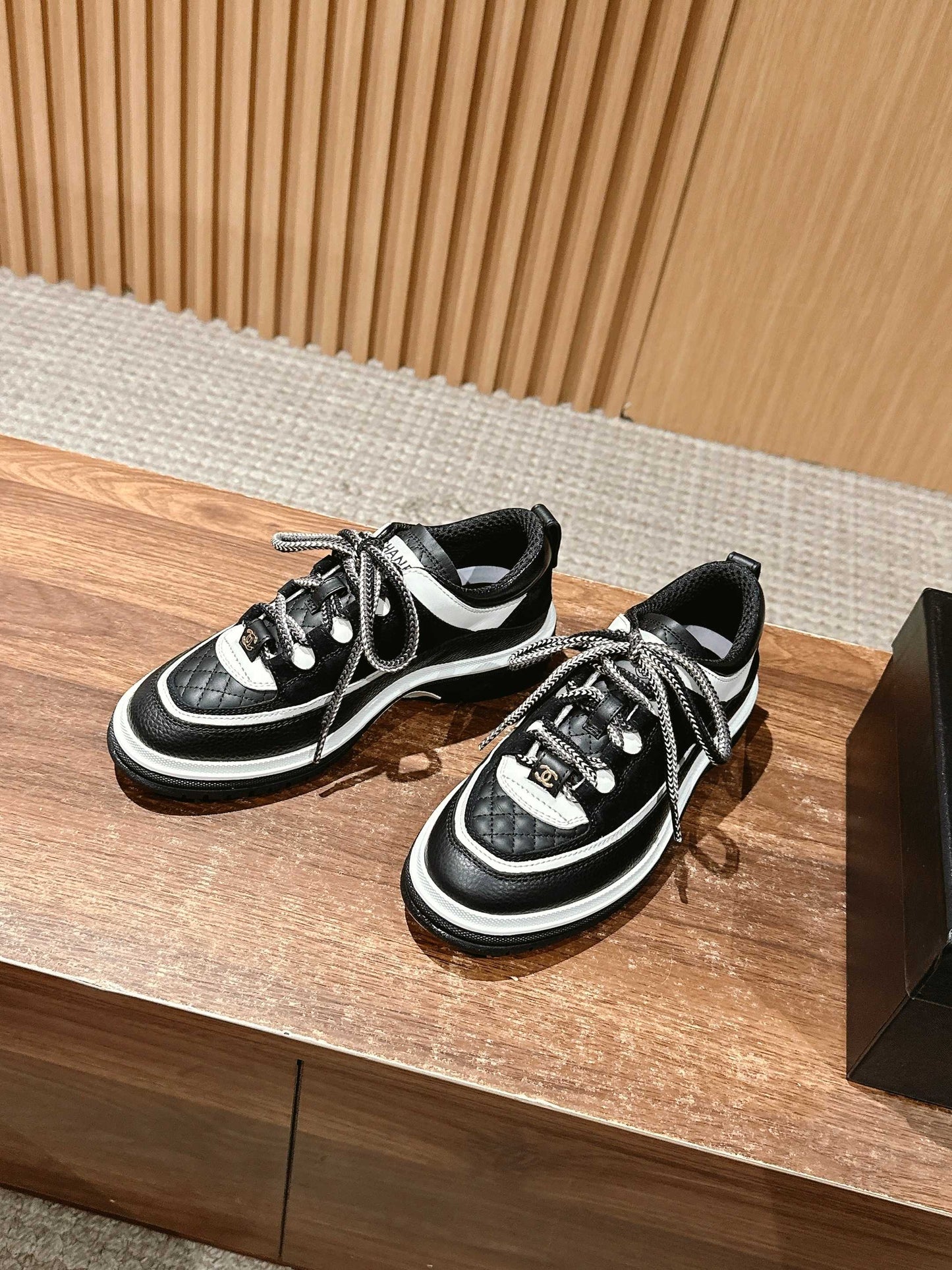 Chan 25fw sneaker