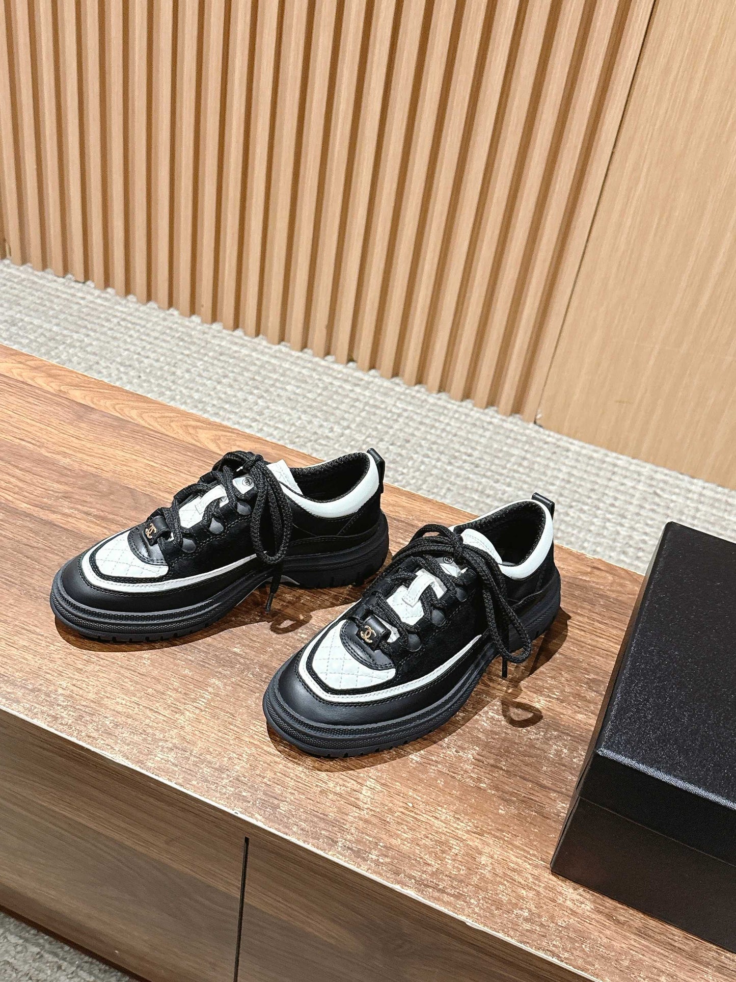 Chan 25fw sneaker
