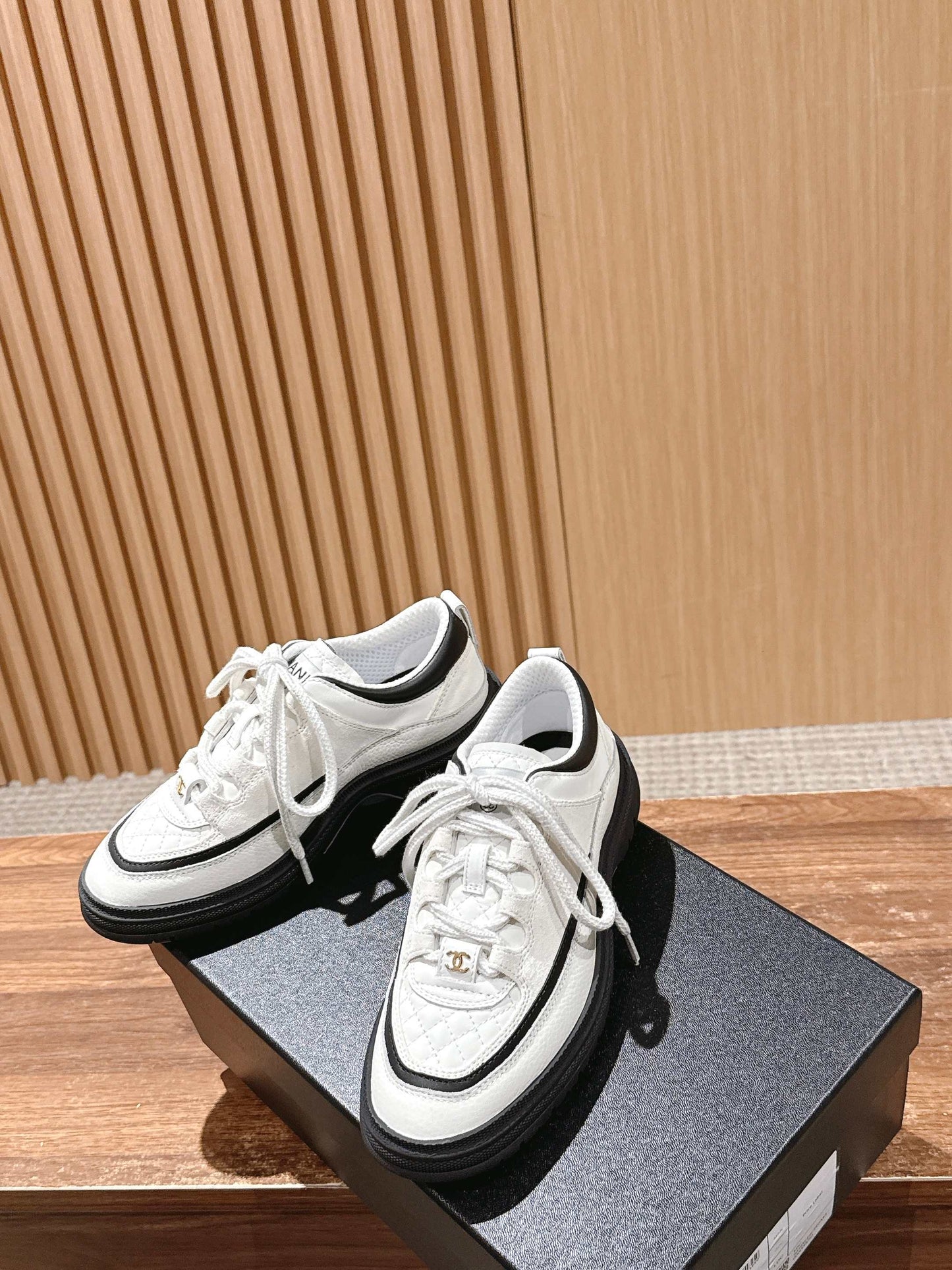 Chan 25fw sneaker