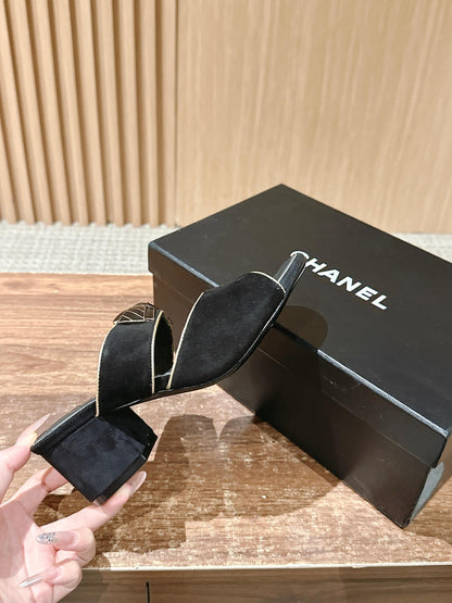 Chan 25fw slides chunky heel