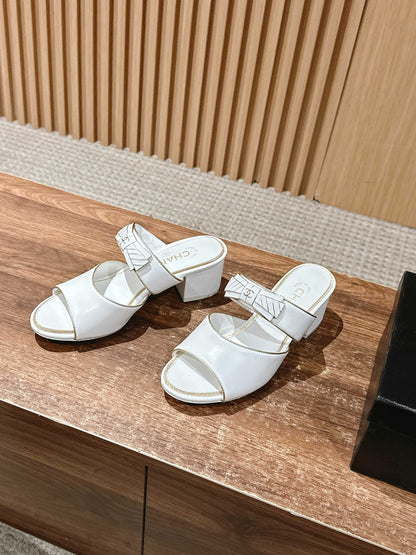 Chan 25fw slides chunky heel