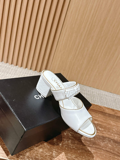 Chan 25fw slides chunky heel