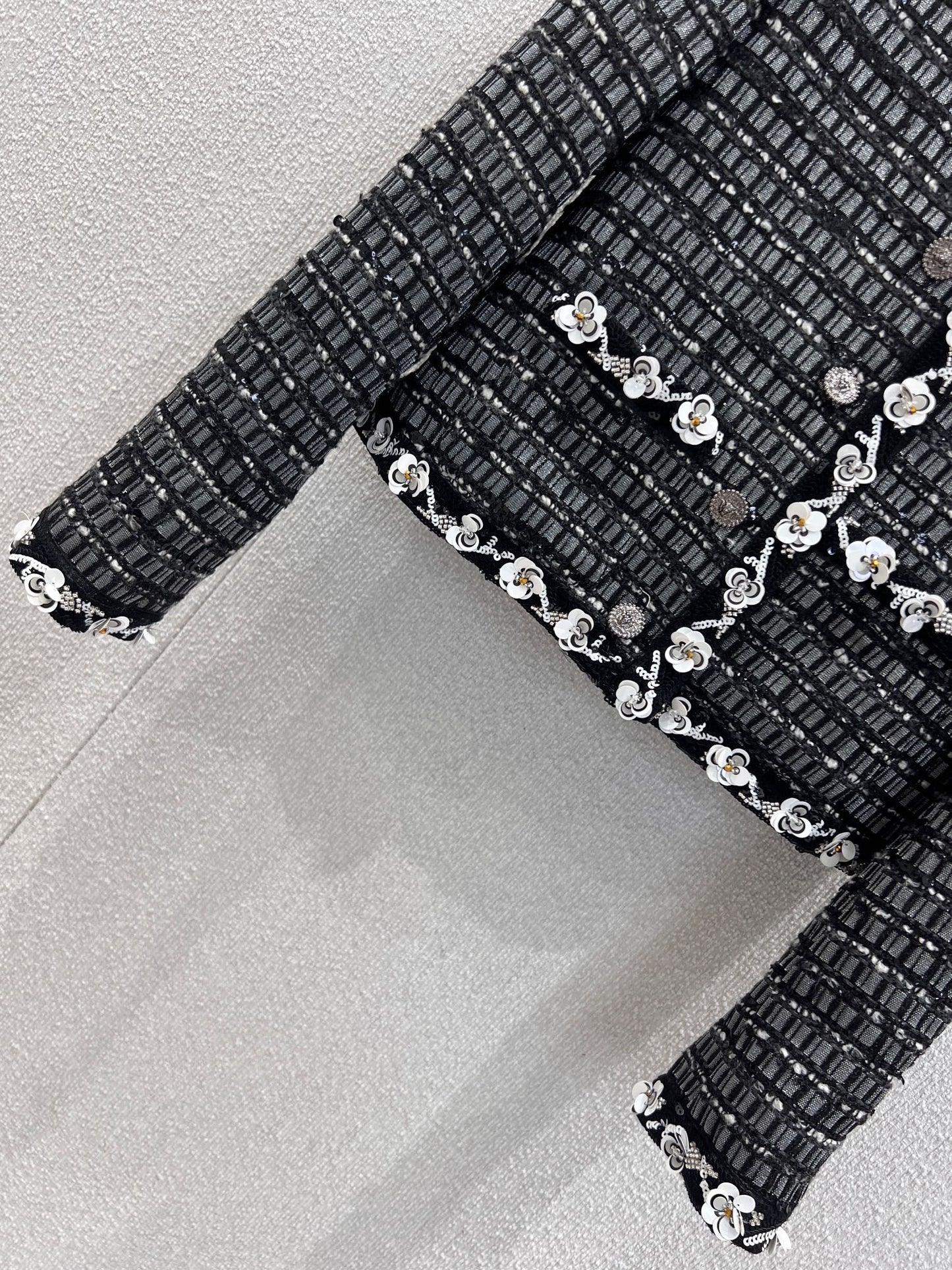 Chan 25fw tweed jacket