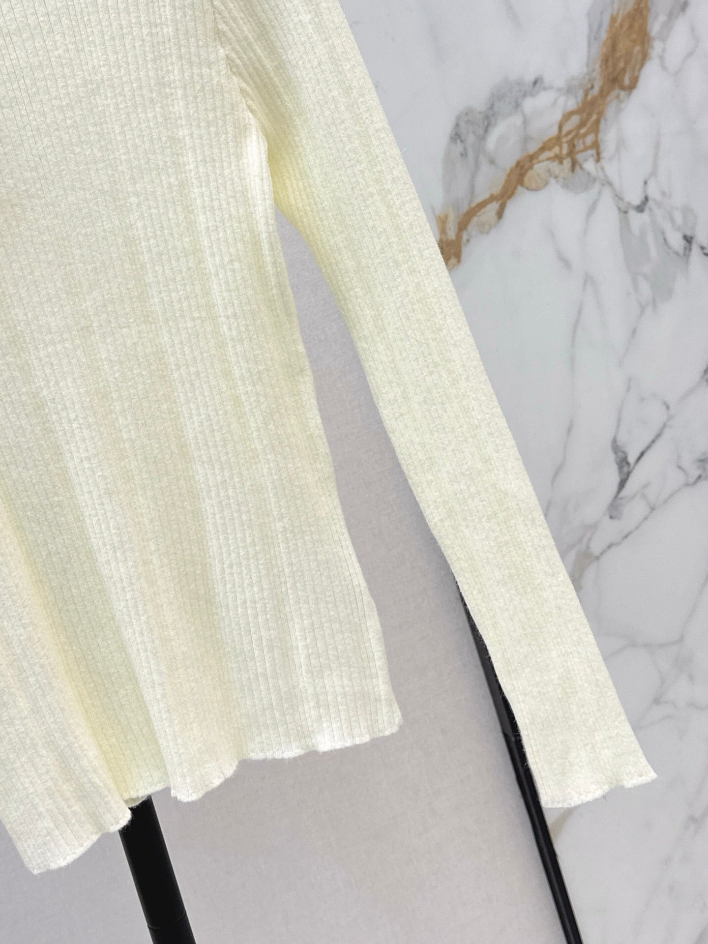 Saint 25fw knit sweater