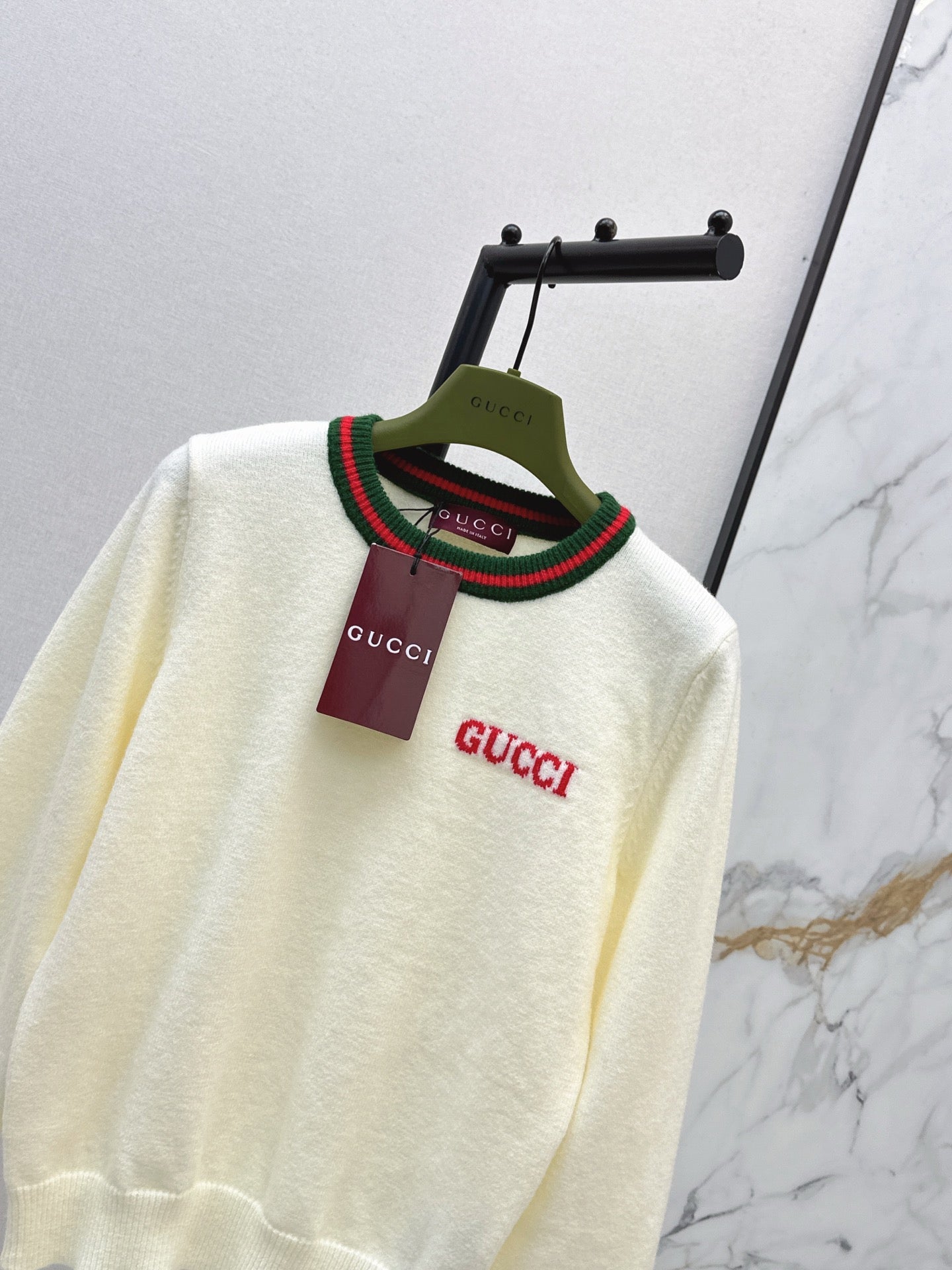 Gucc 25fw sweater