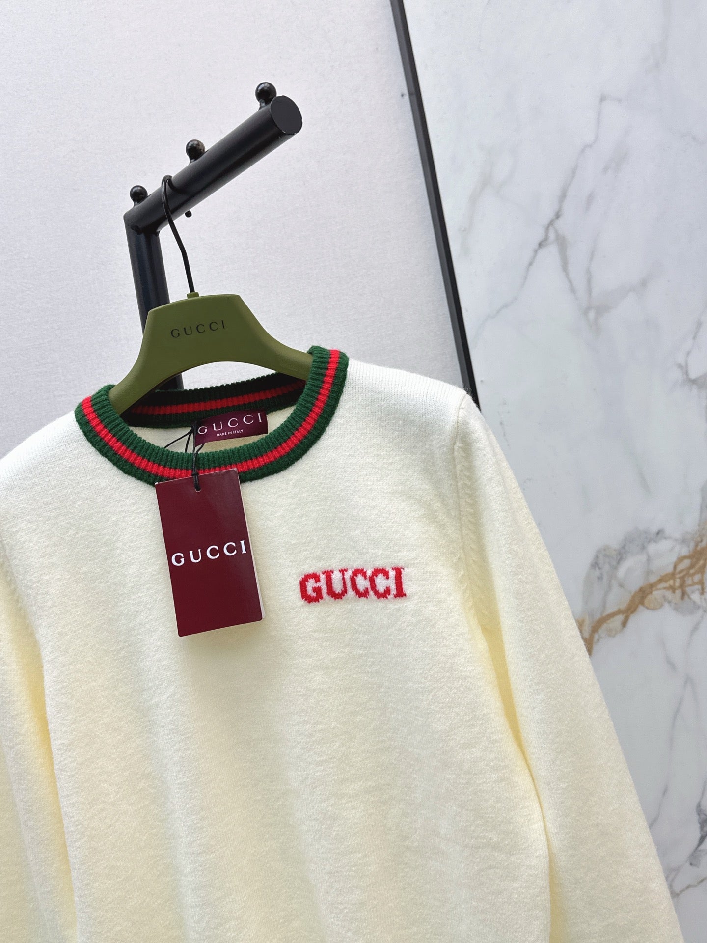 Gucc 25fw sweater