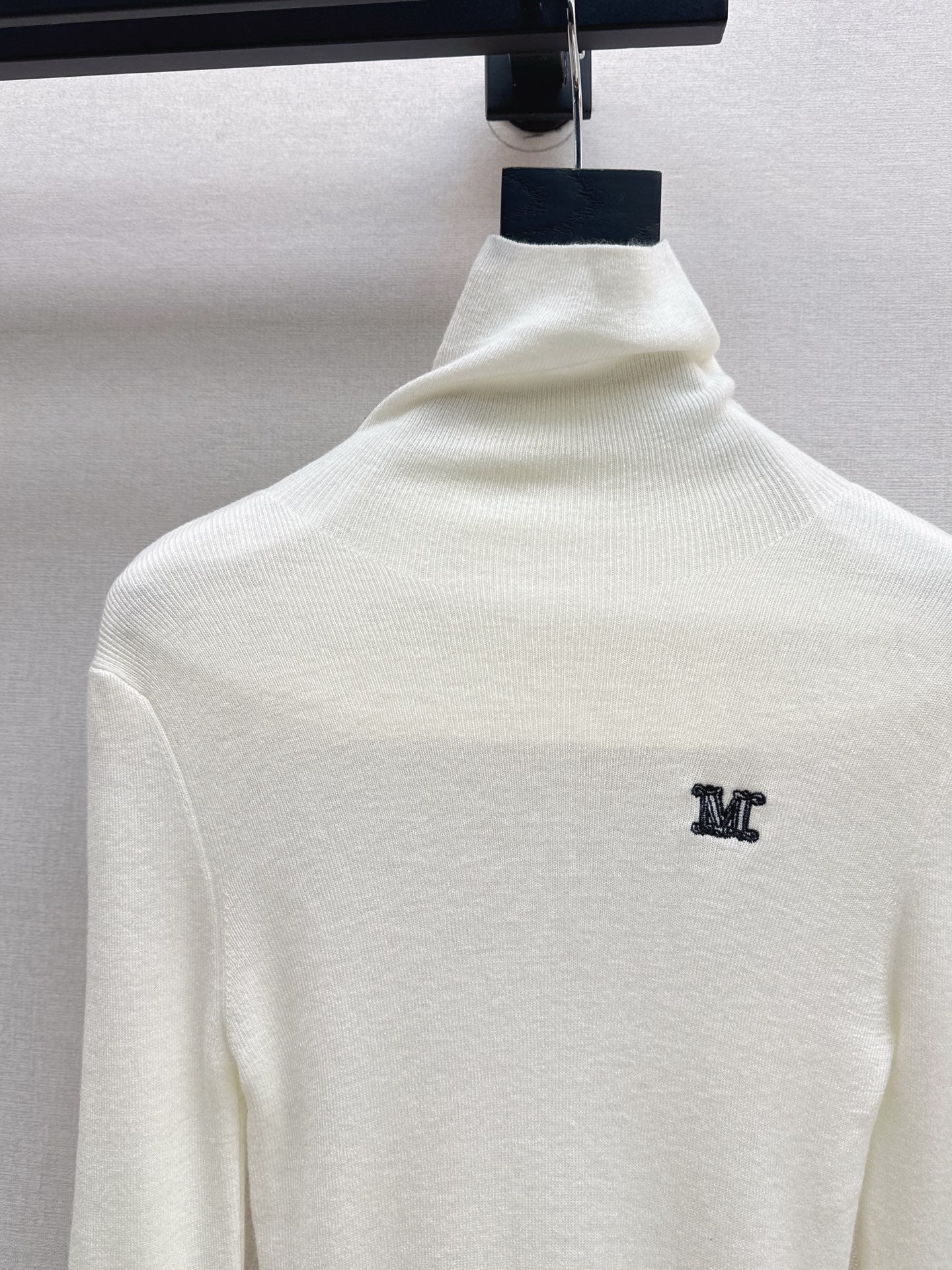 Max 25fw turtleneck base layer