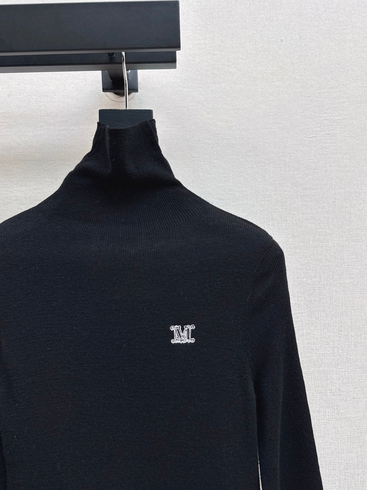 Max 25fw turtleneck base layer