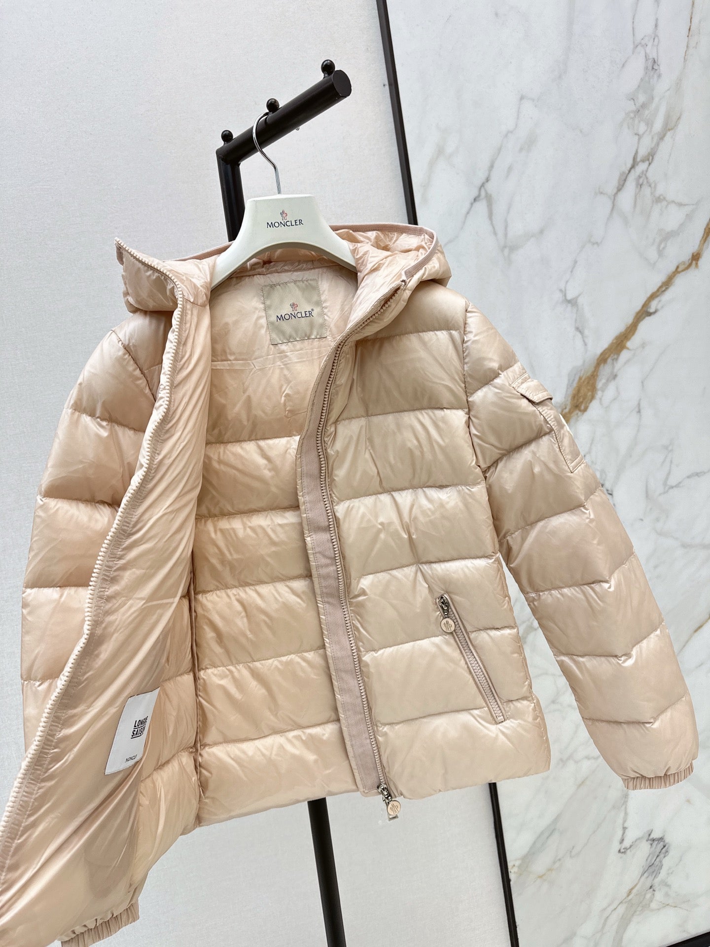 Monc 25fw down jacket