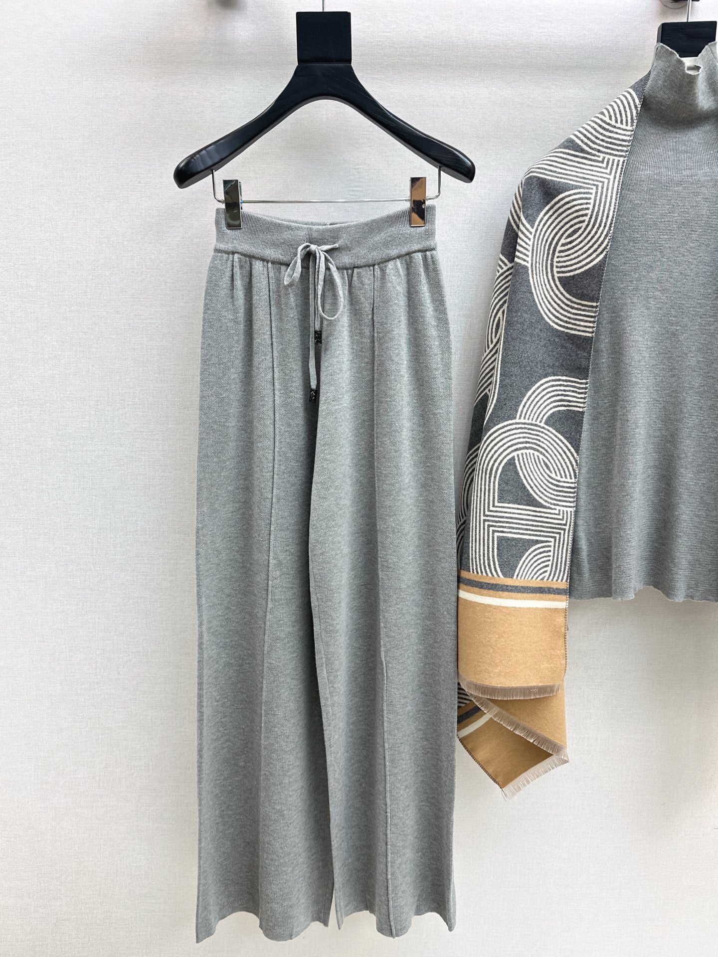 Herm 25fw base layer+shawl pants set