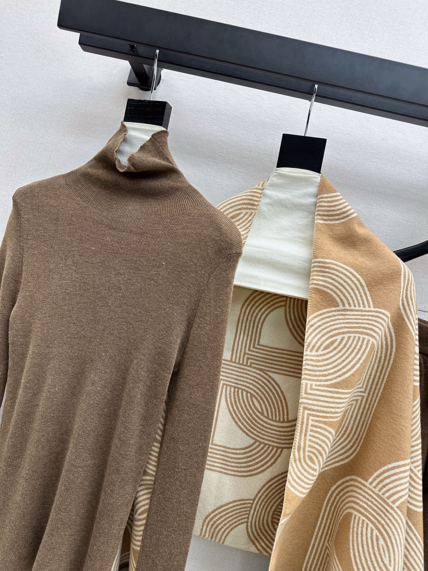 Herm 25fw base layer+shawl pants set