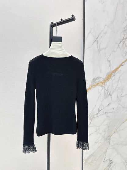 Miu 25fw lace base layer