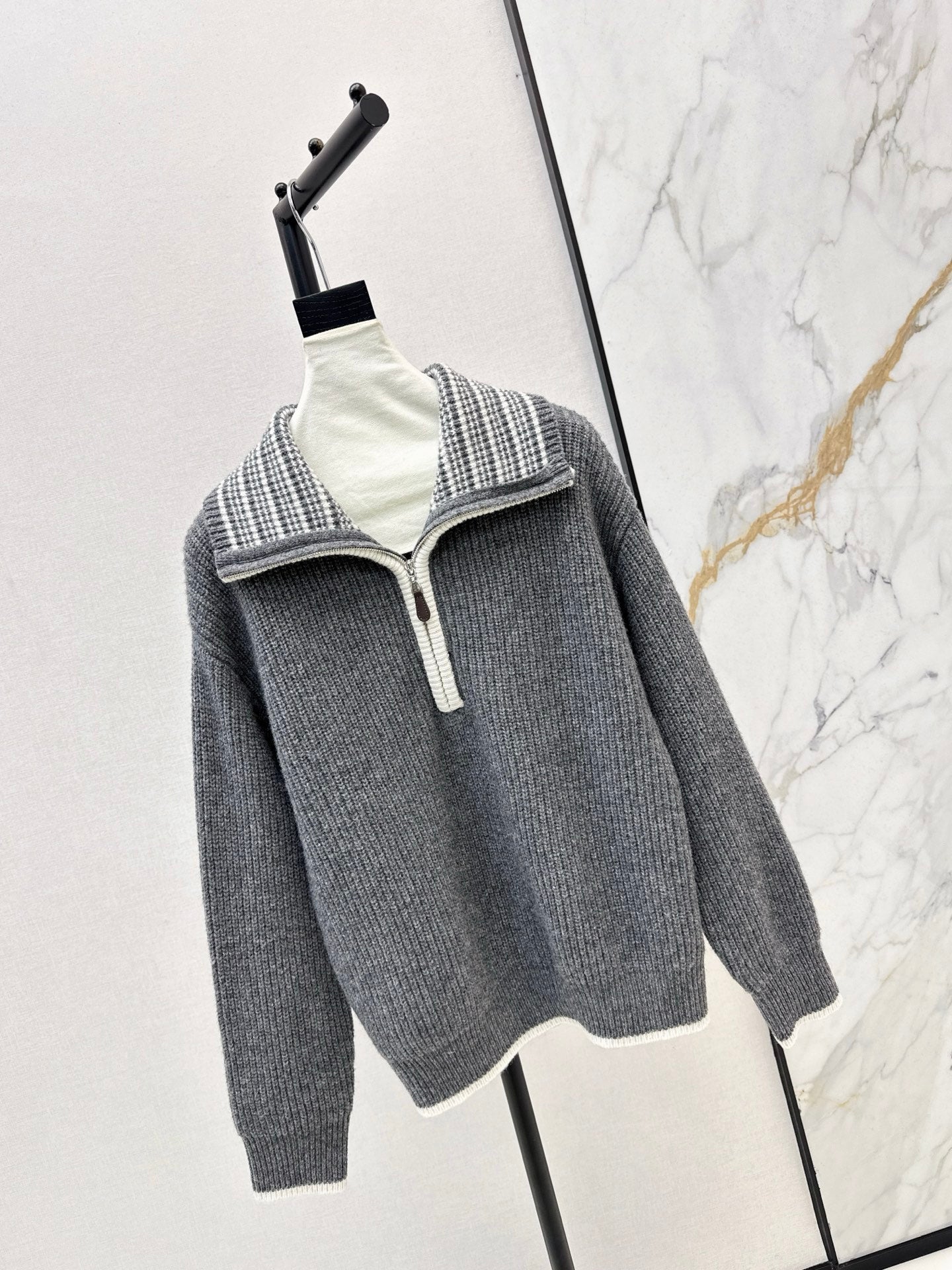 Loro 25fw knit sweater