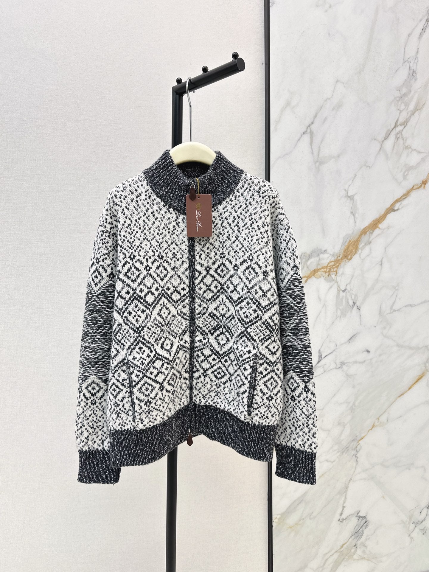 Loro 25fw christmas jacket