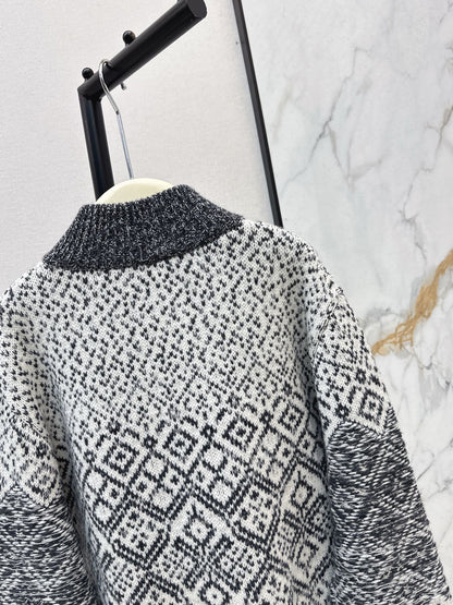 Loro 25fw christmas jacket