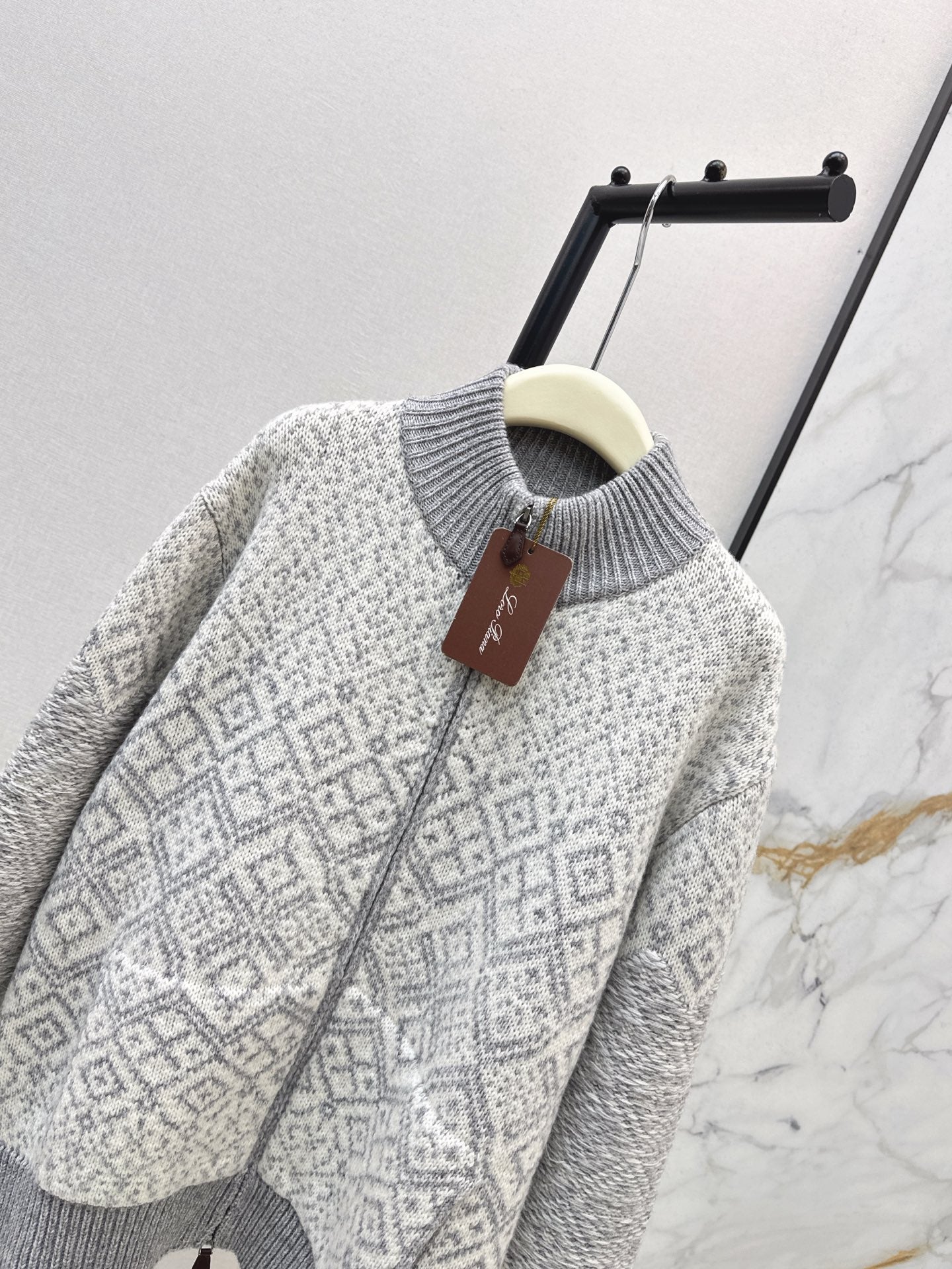 Loro 25fw christmas jacket