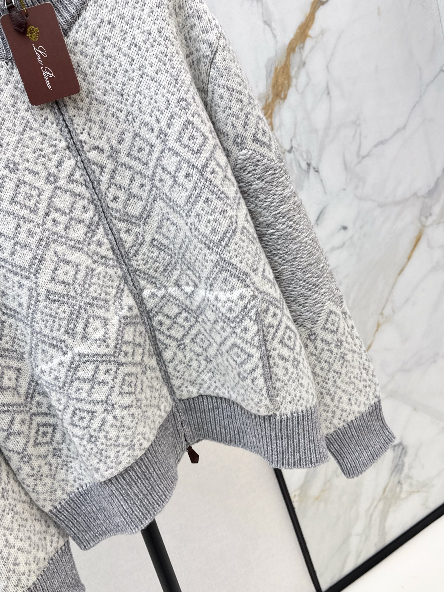 Loro 25fw christmas jacket