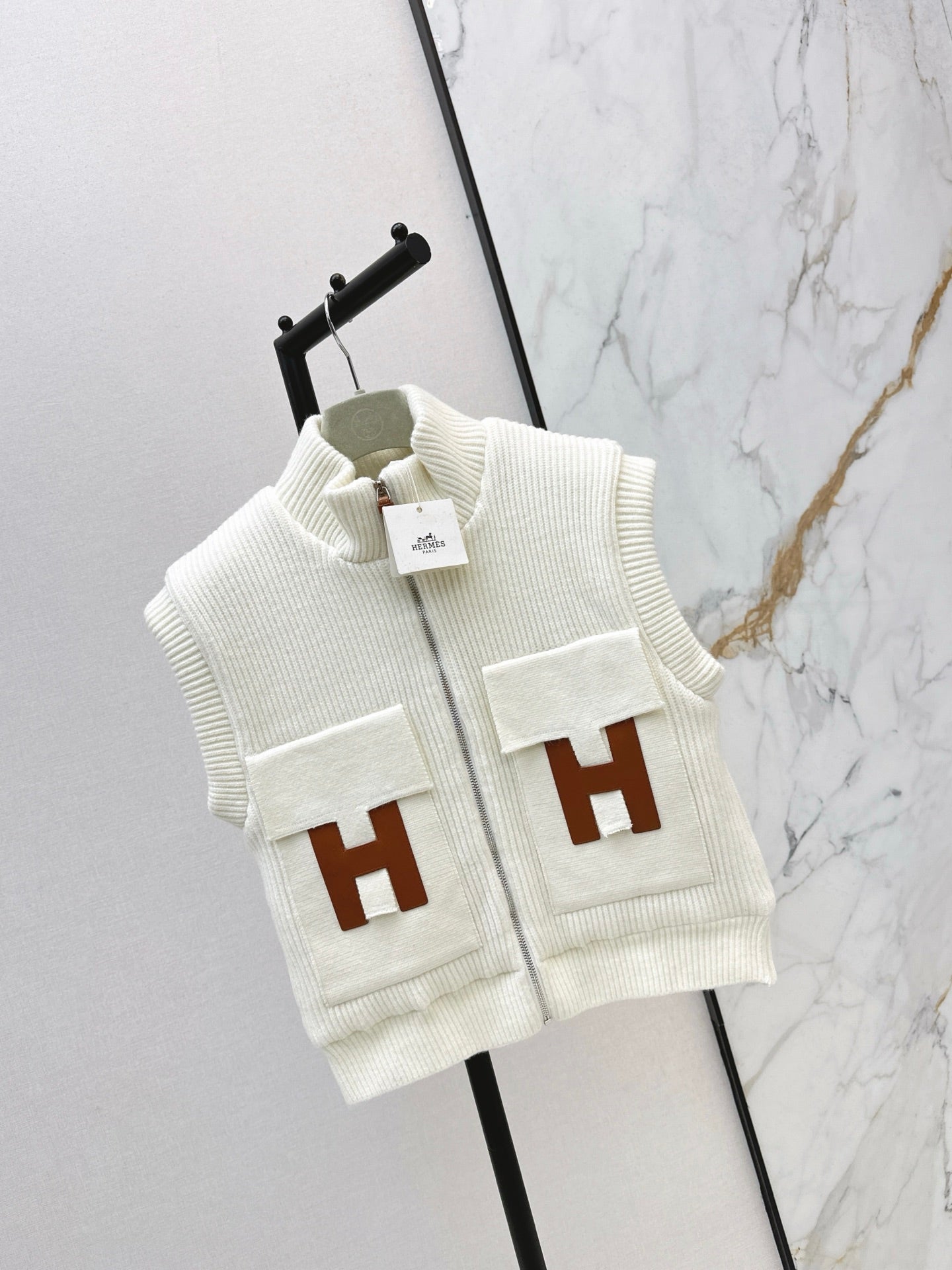 Herm 25fw knit veats