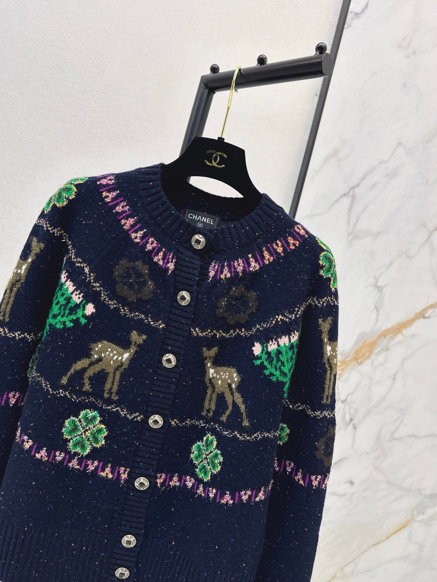 Chan 25fw christmas cardigan