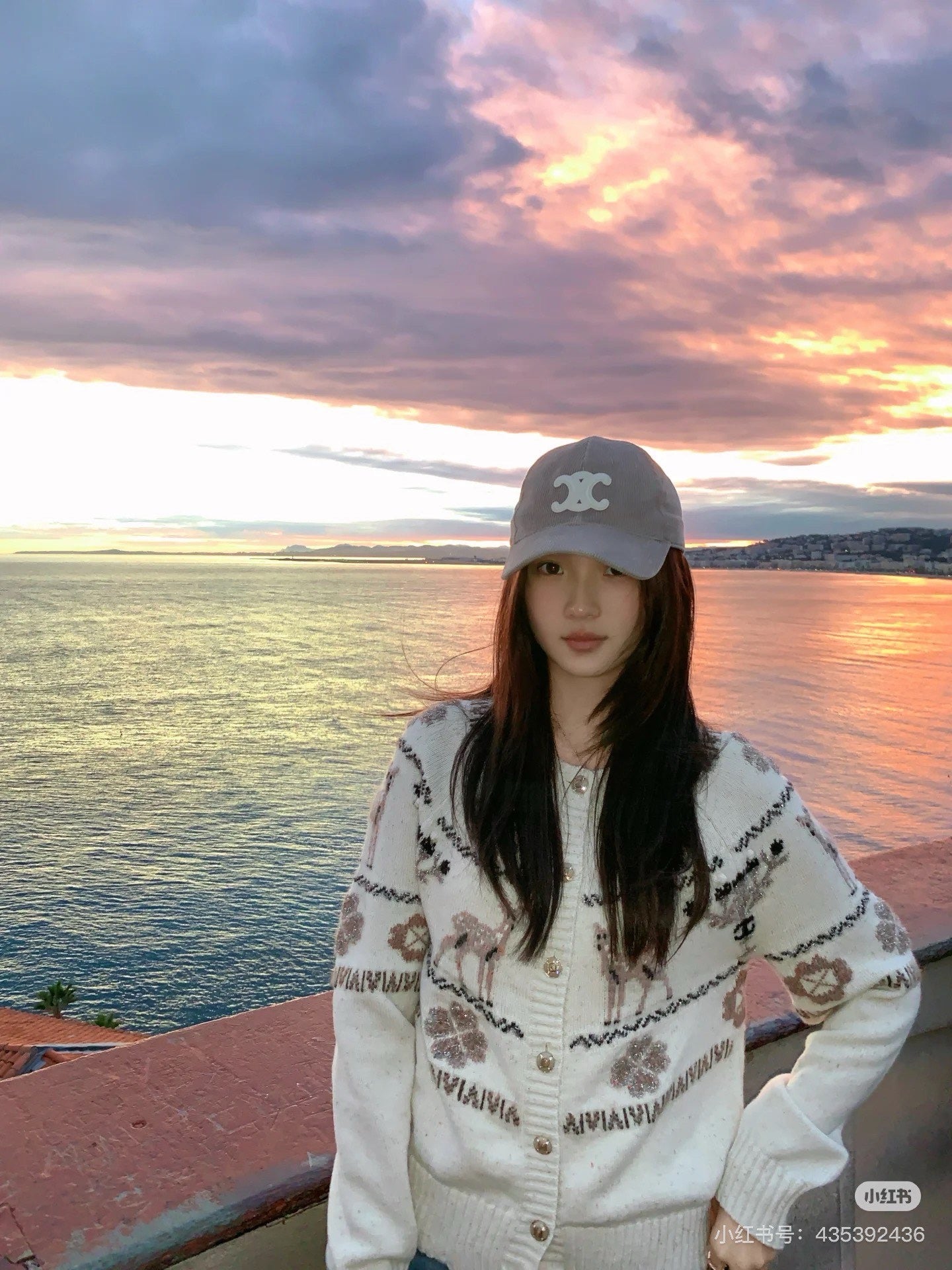 Chan 25fw christmas cardigan