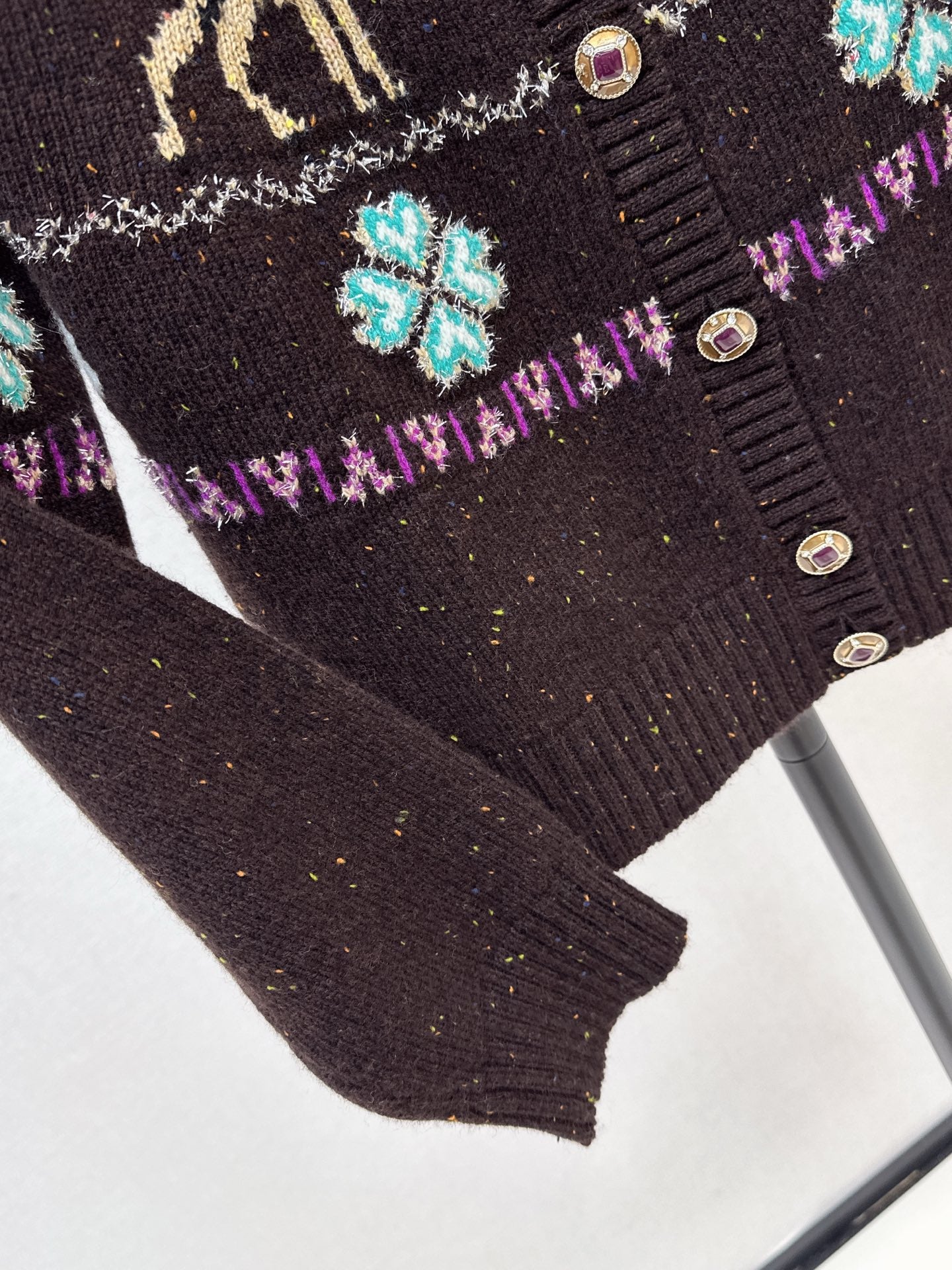 Chan 25fw christmas cardigan