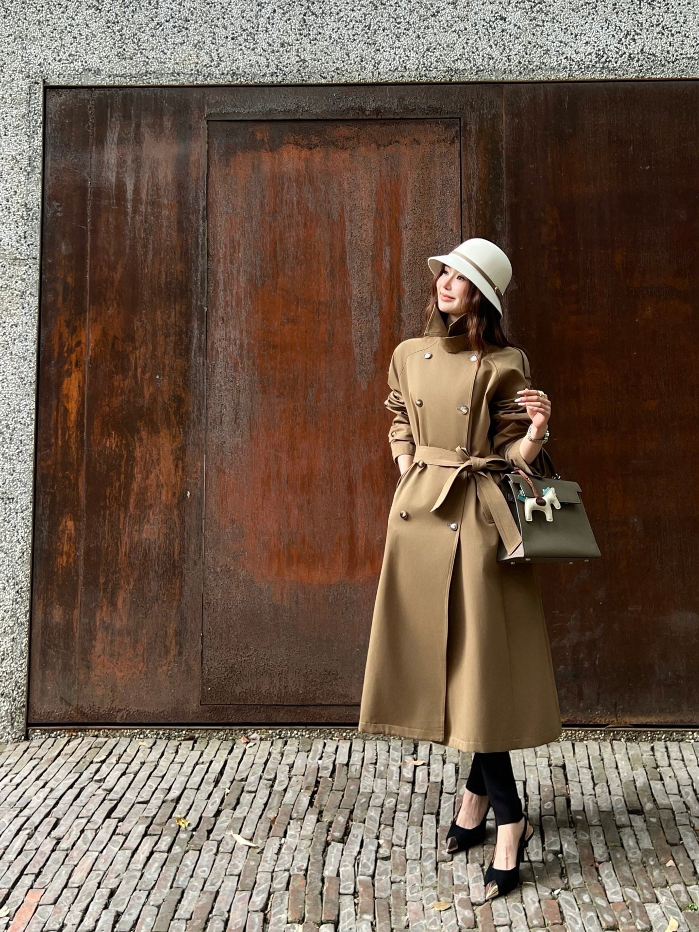 CD 25fw trench coats