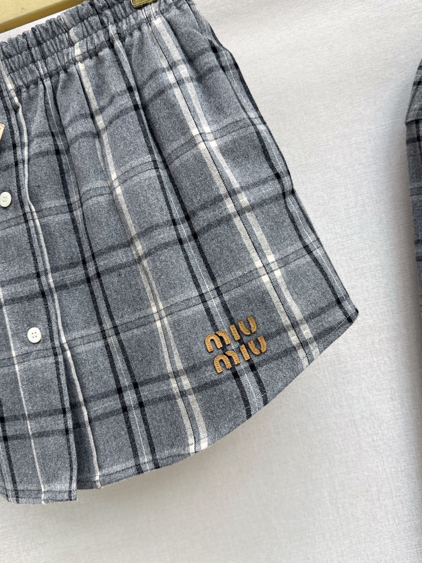 Miu 25fw plaid skirt