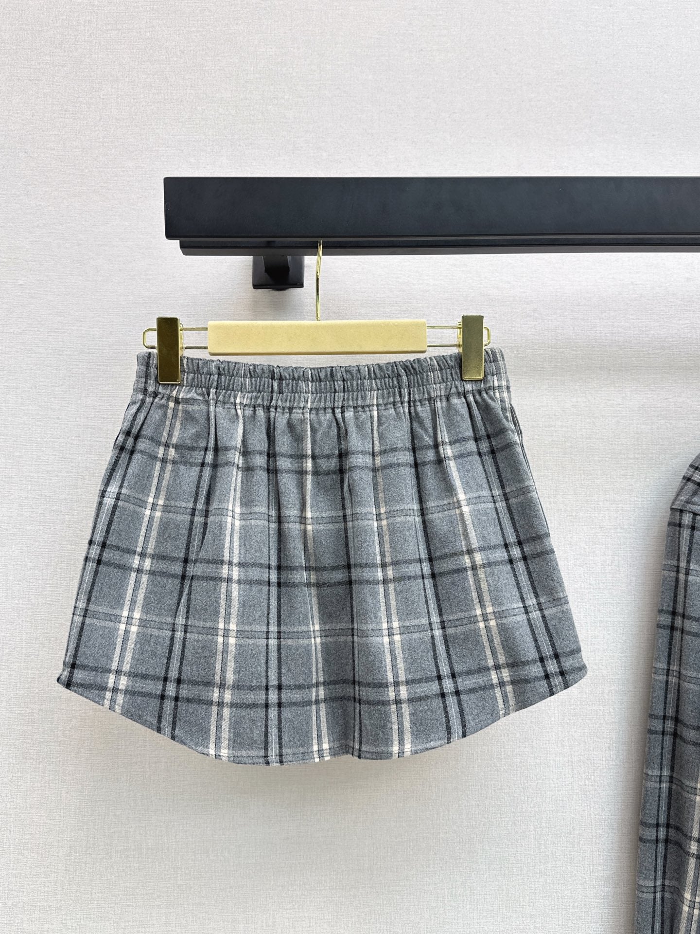 Miu 25fw plaid skirt