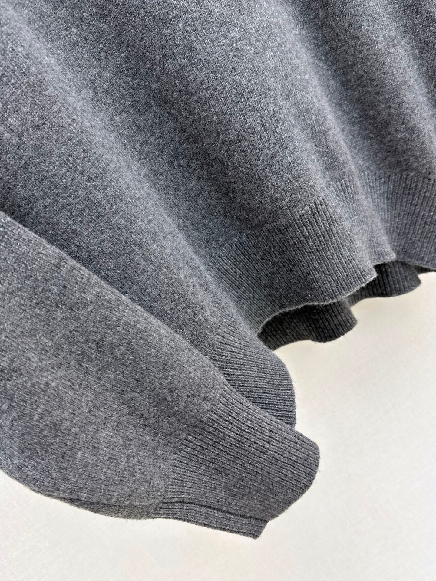 Celi 25fw turtleneck sweater