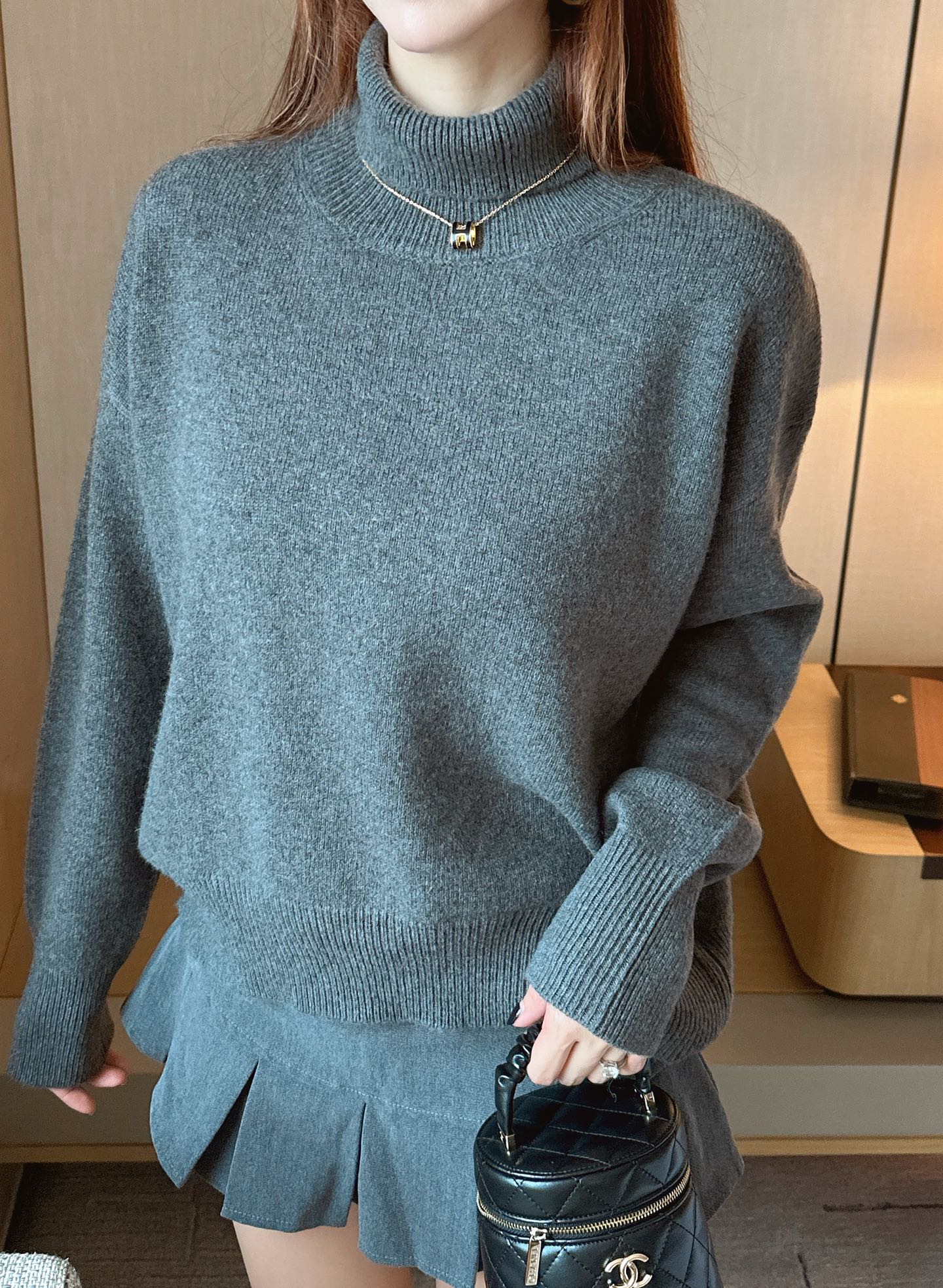 Celi 25fw turtleneck sweater