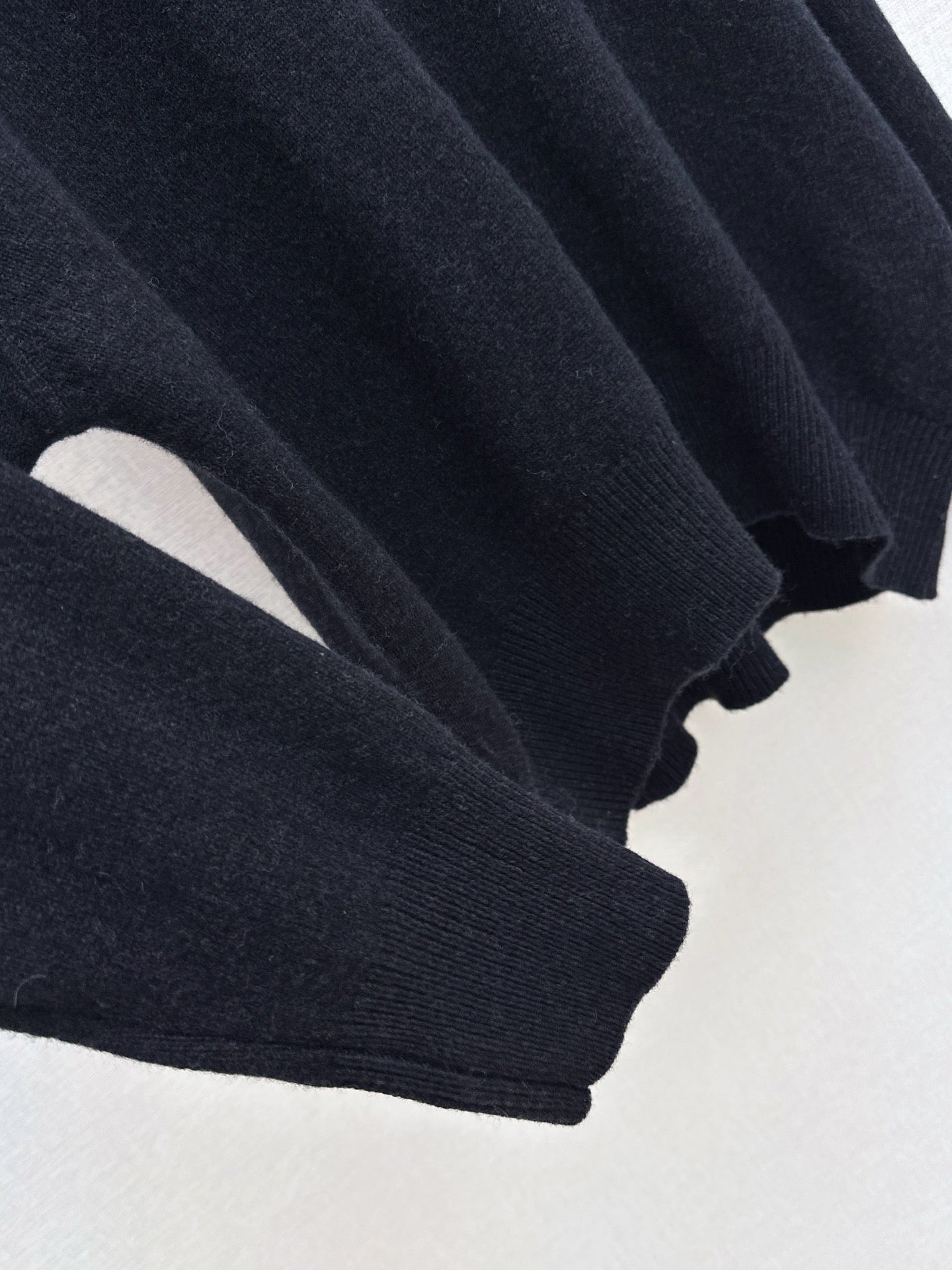 Celi 25fw turtleneck sweater