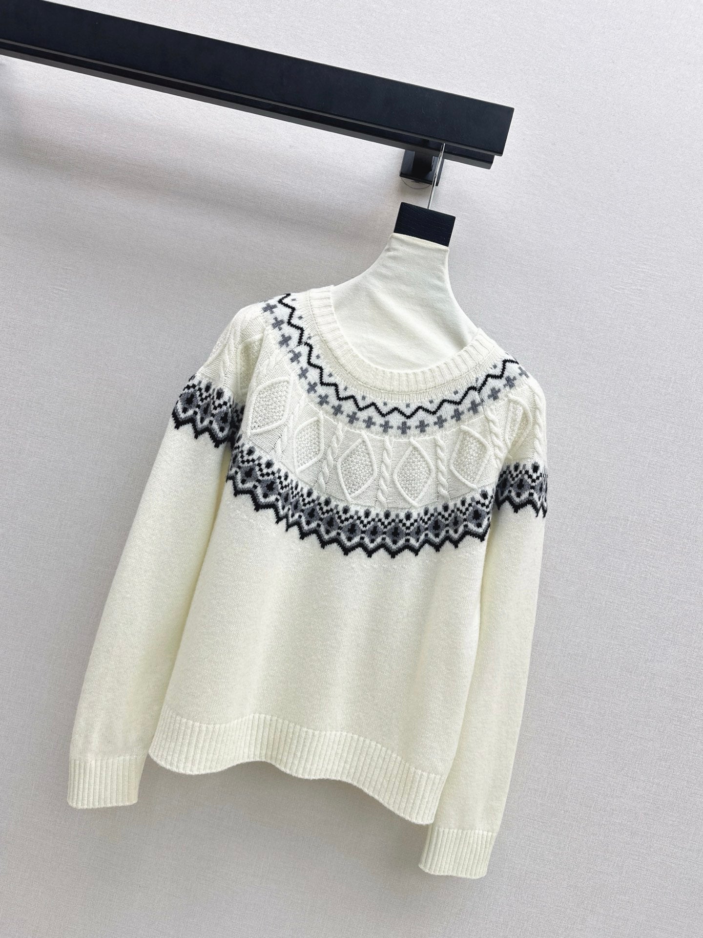 Loro 25fw fair isle sweater