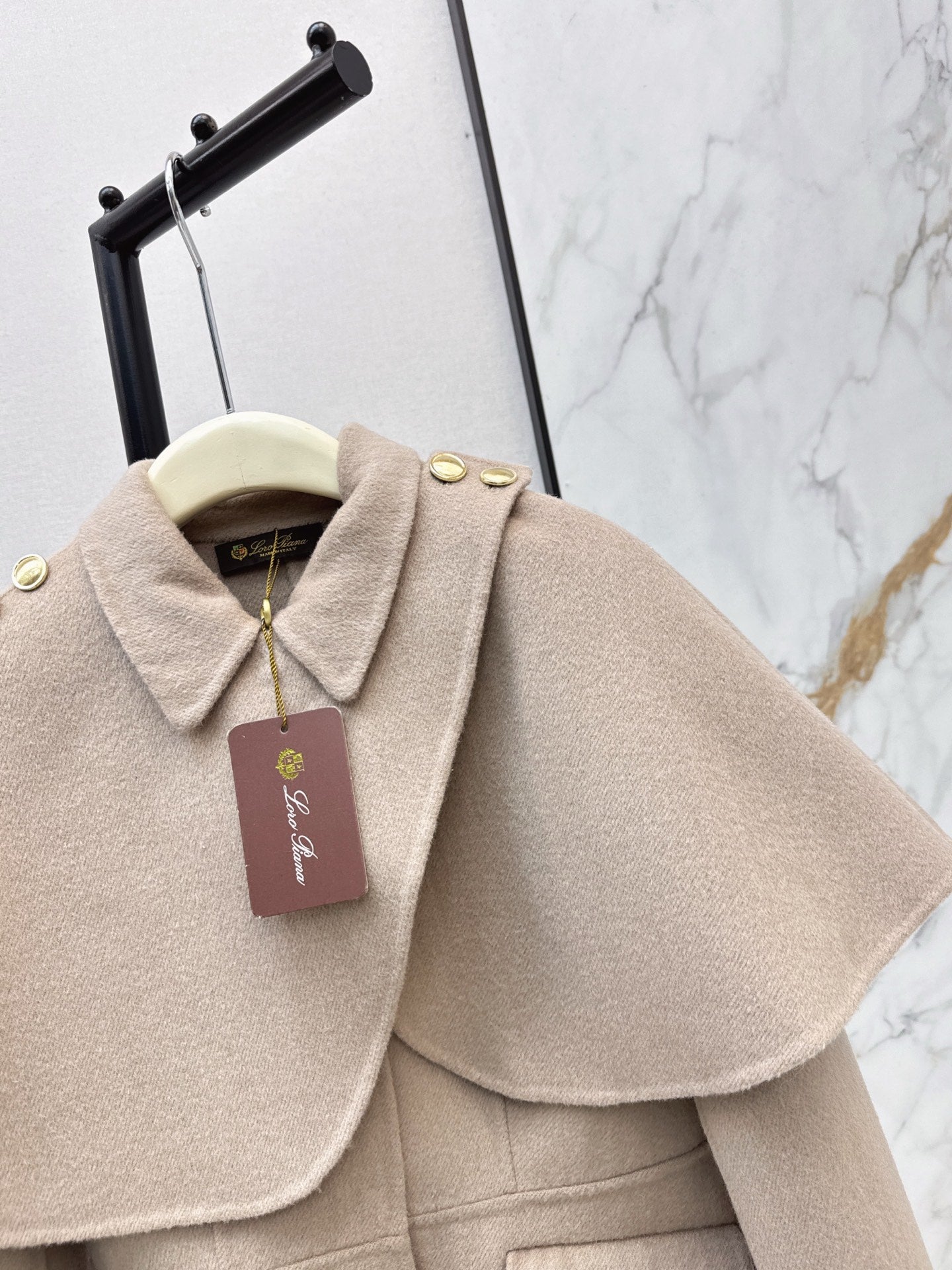 Loro 25fw cape coats