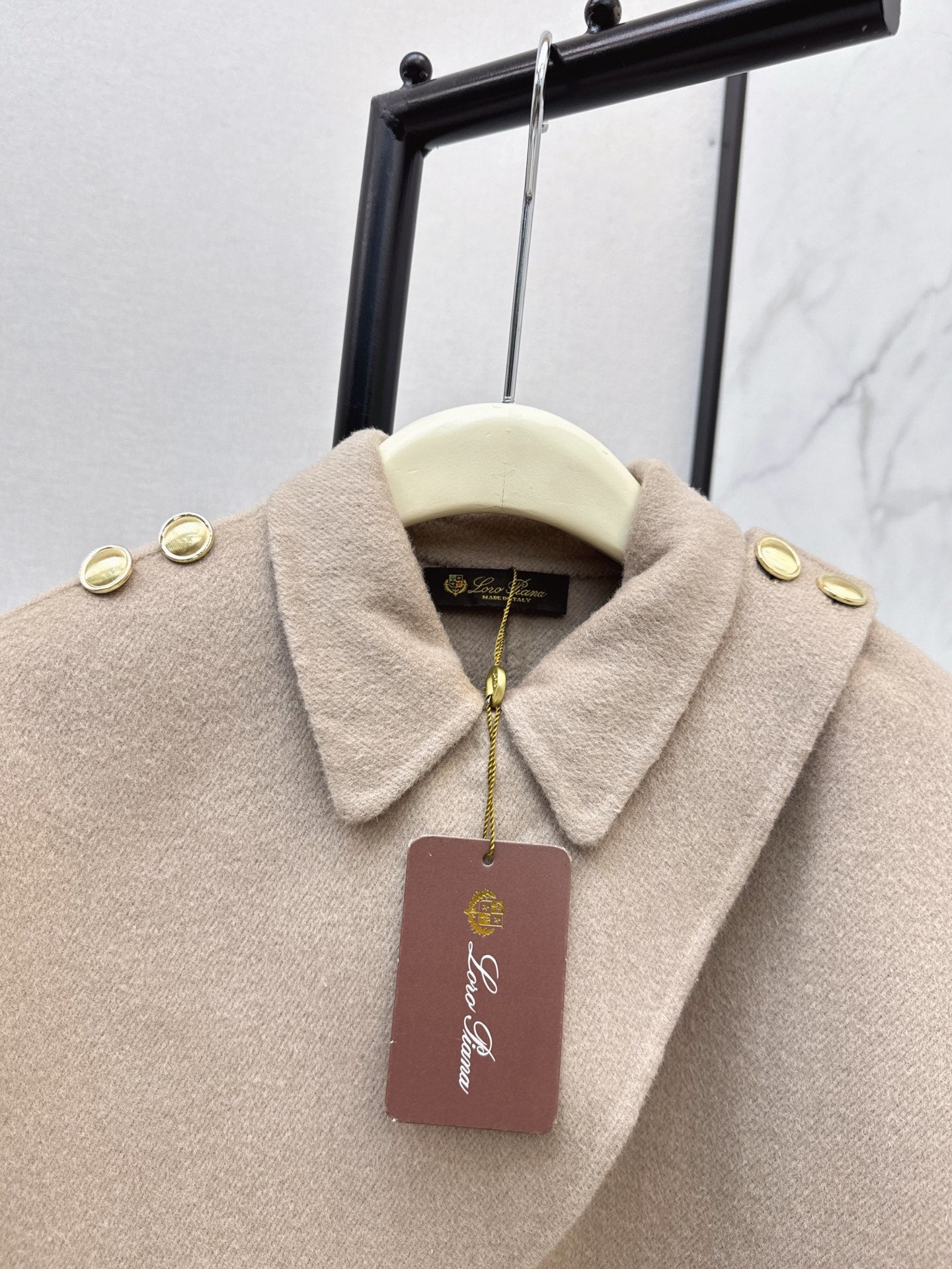 Loro 25fw cape coats