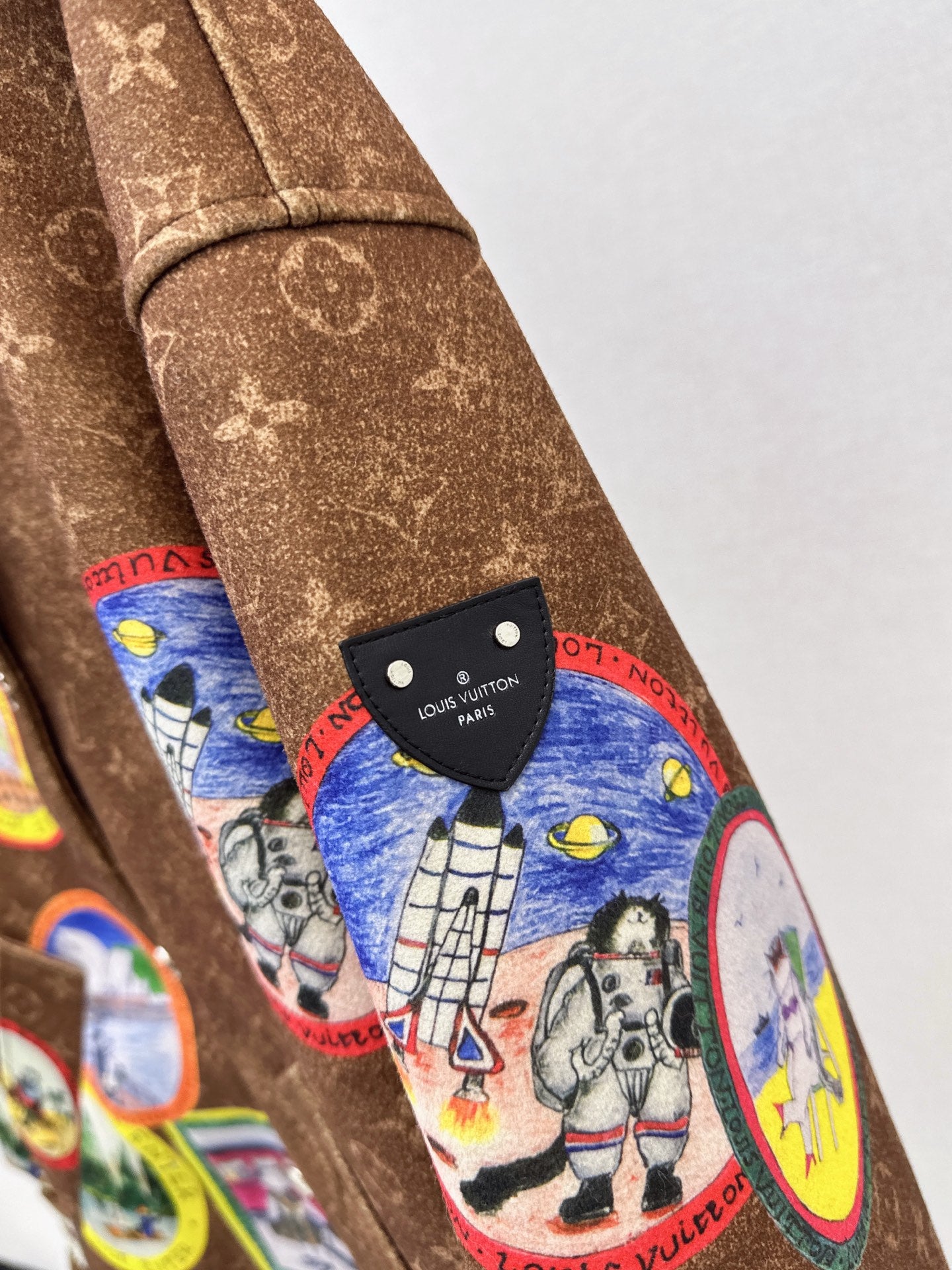 Louis 25fw print jacket