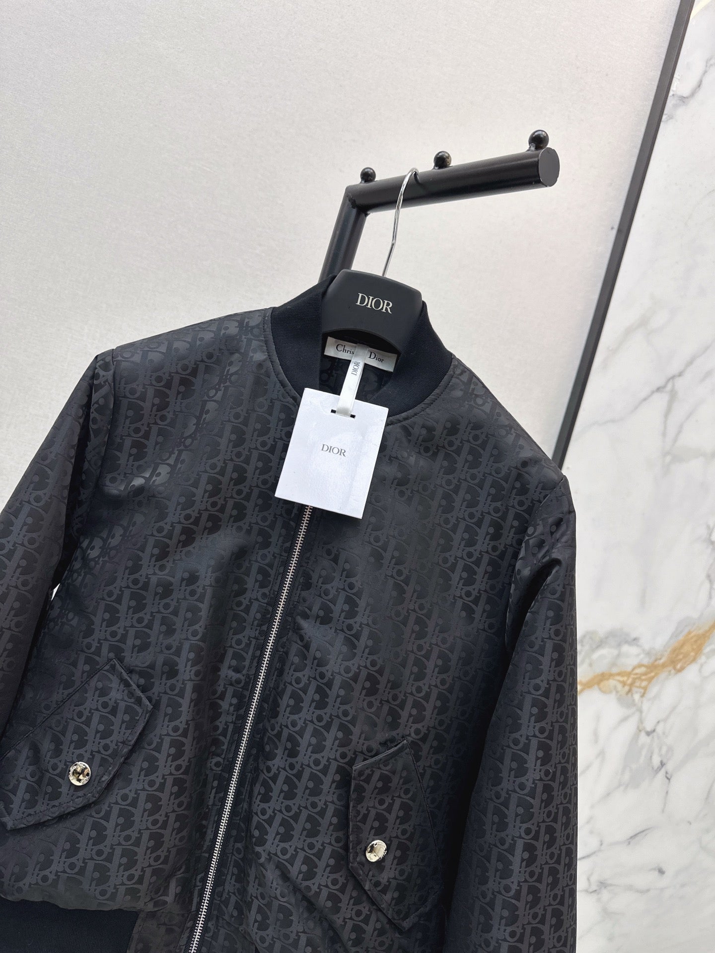 CD 25fw jacquard bomber jacket