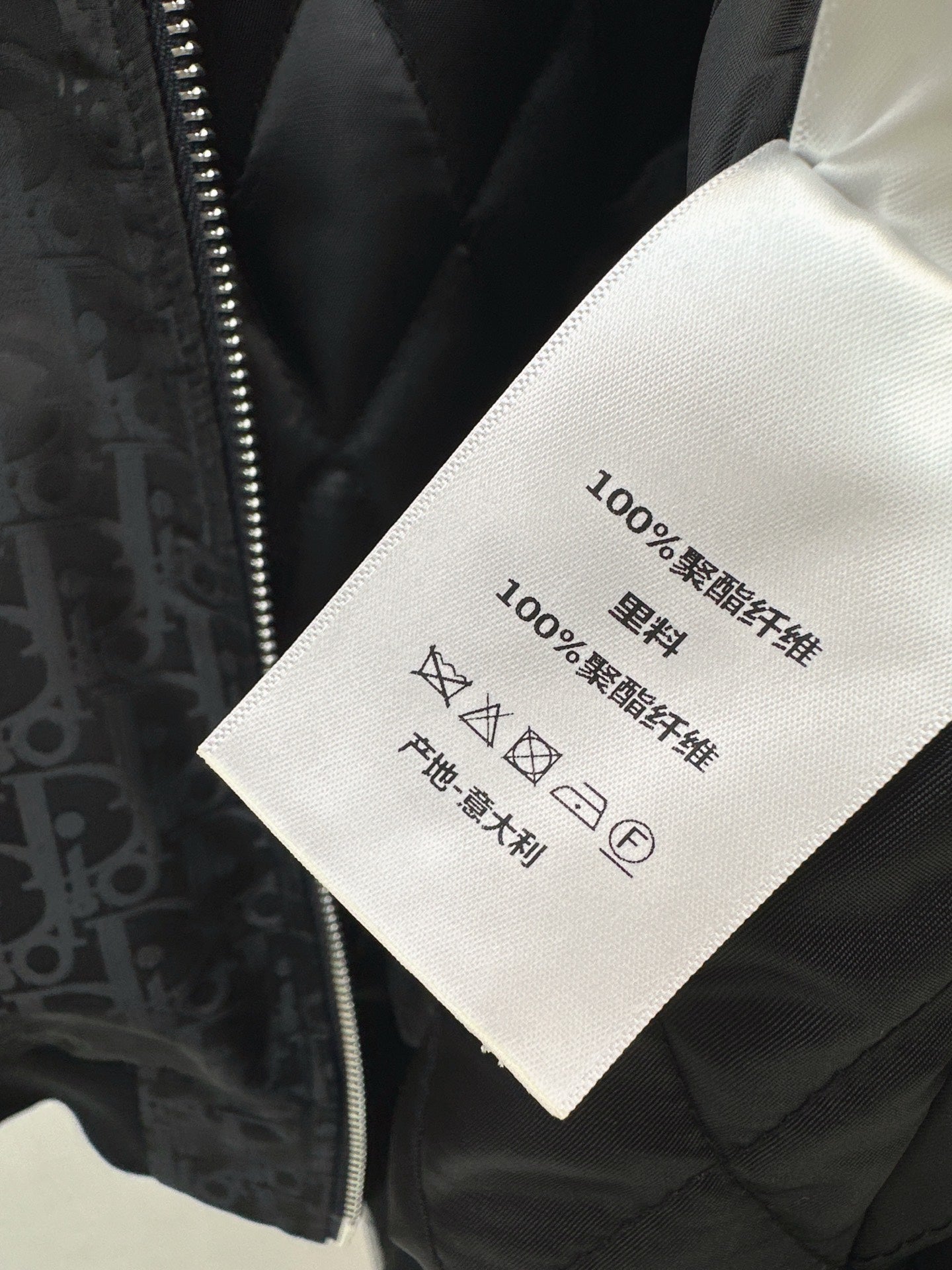 CD 25fw jacquard bomber jacket