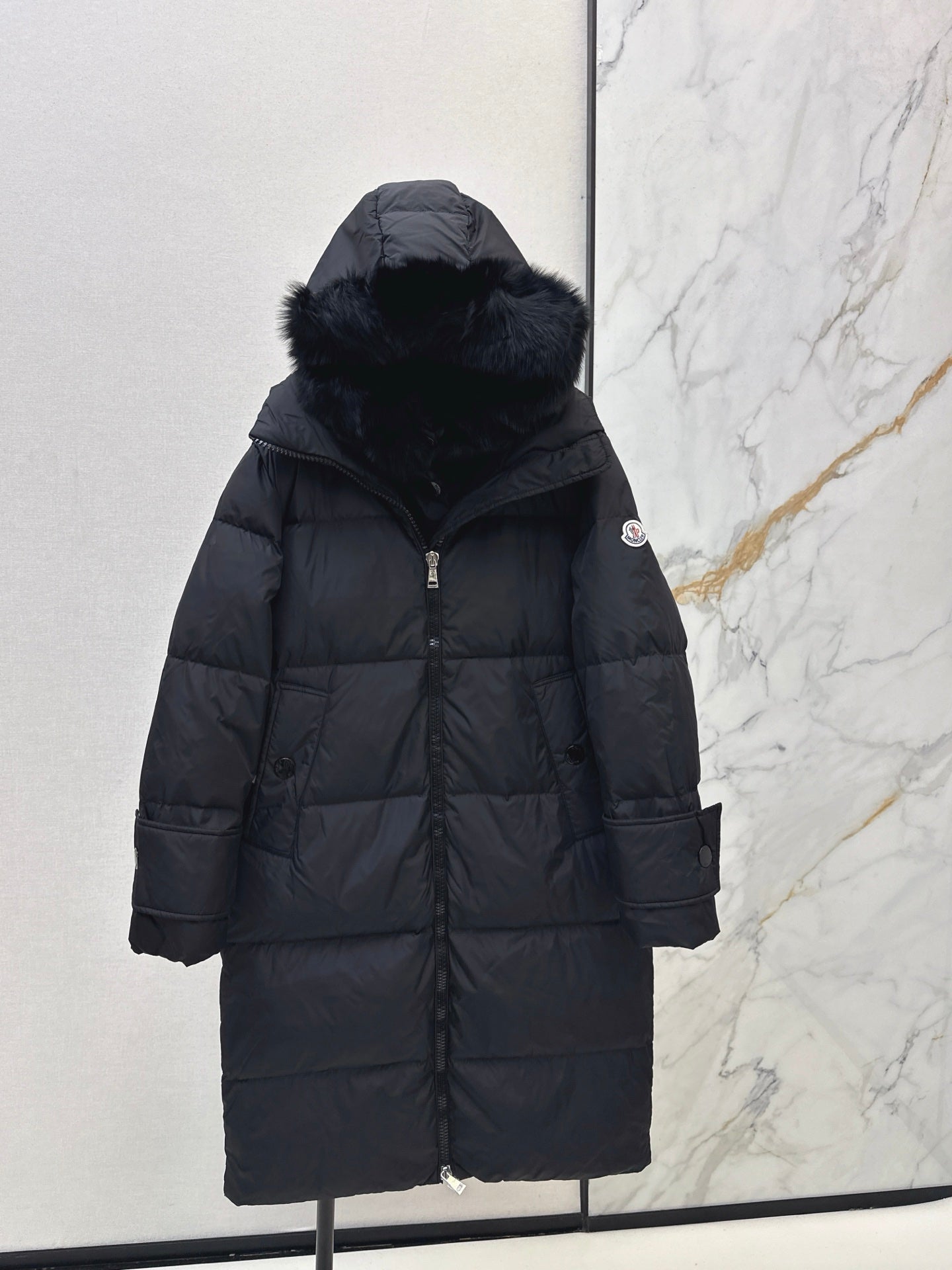 Monc 25fw down jacket