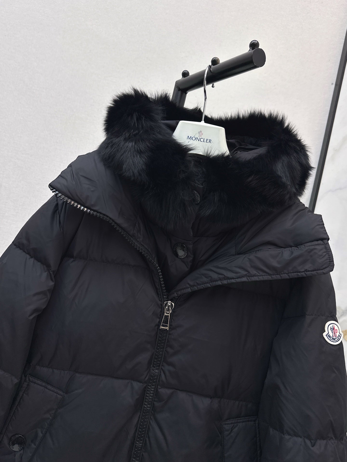 Monc 25fw down jacket