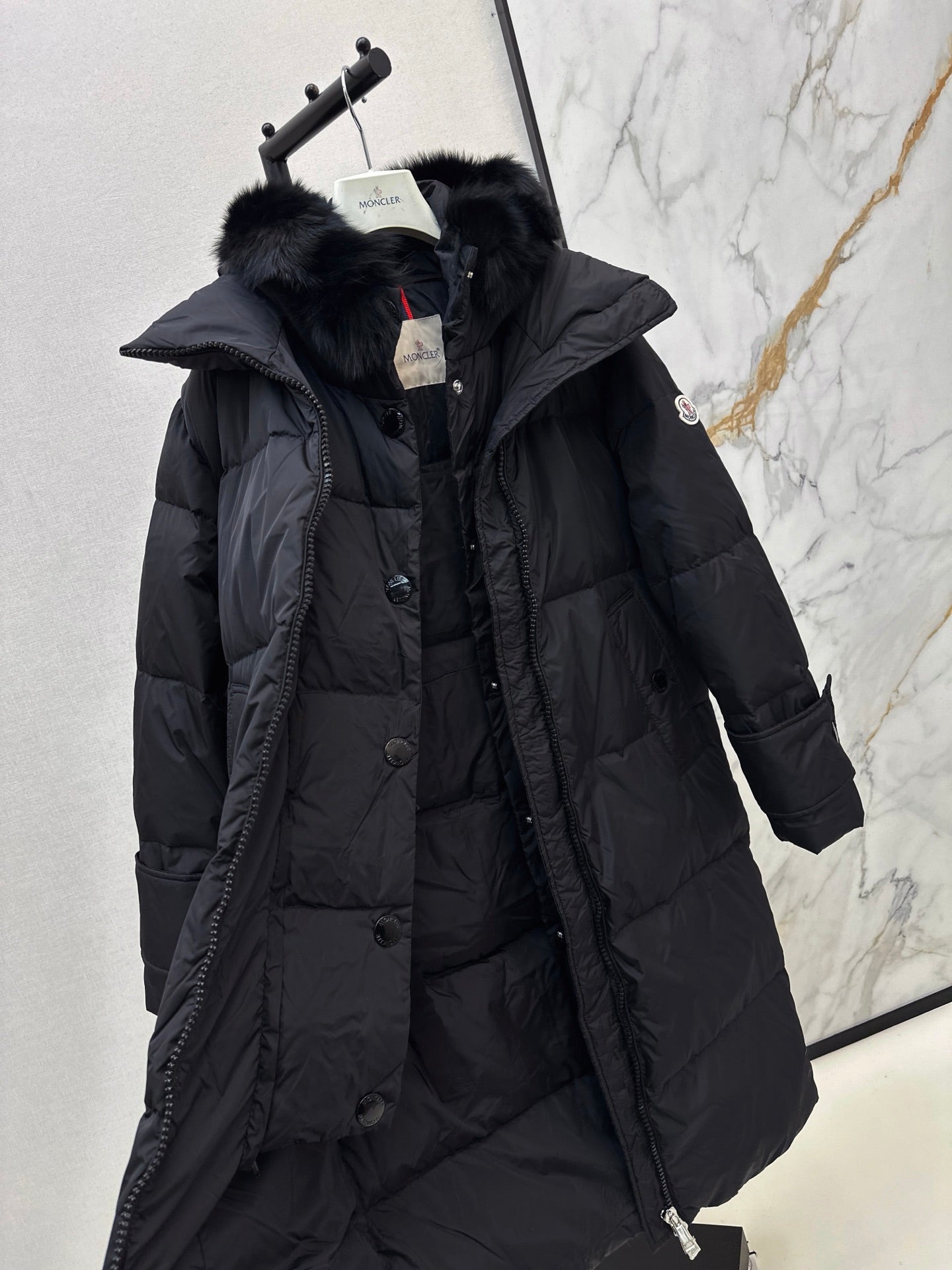 Monc 25fw down jacket