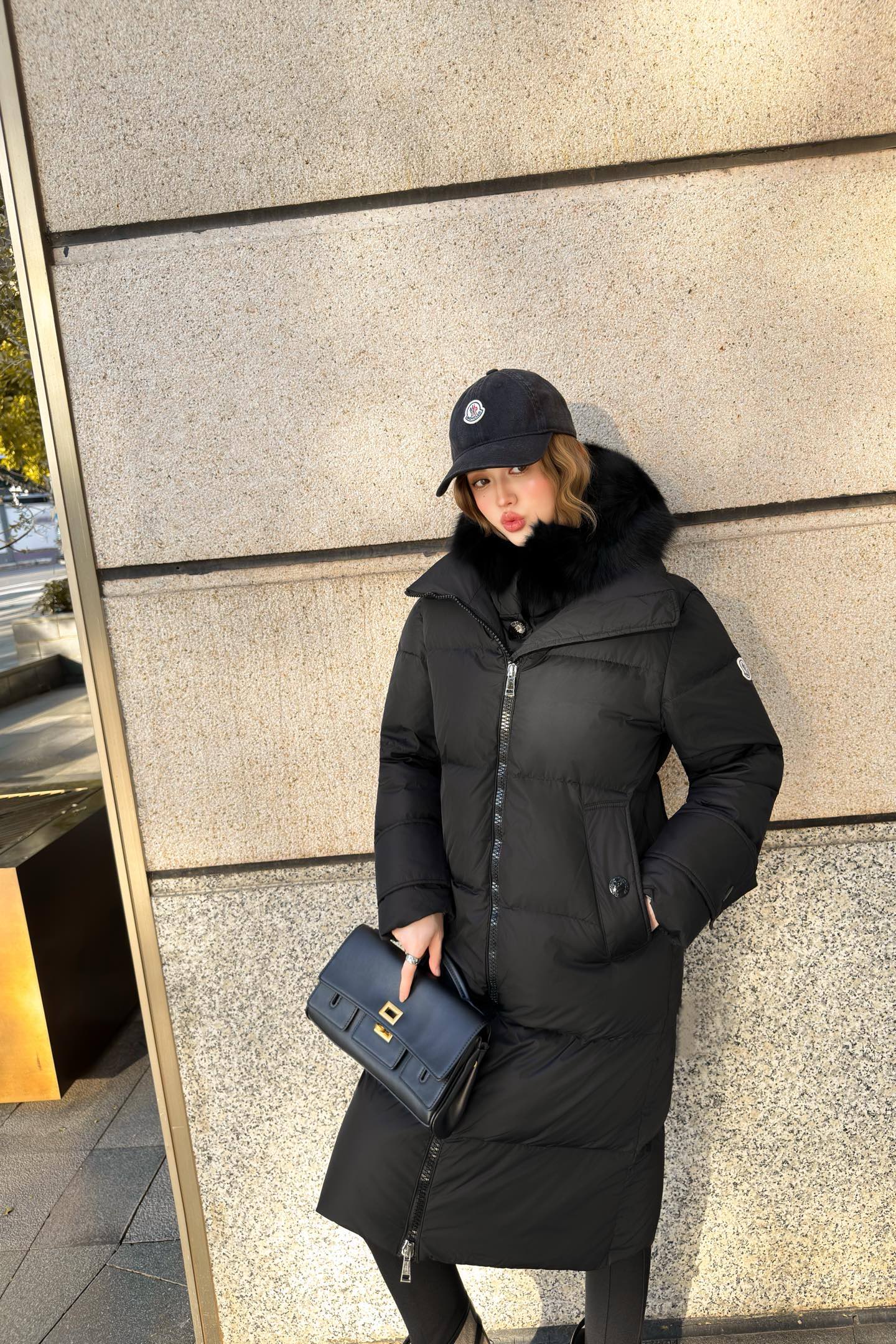 Monc 25fw down jacket